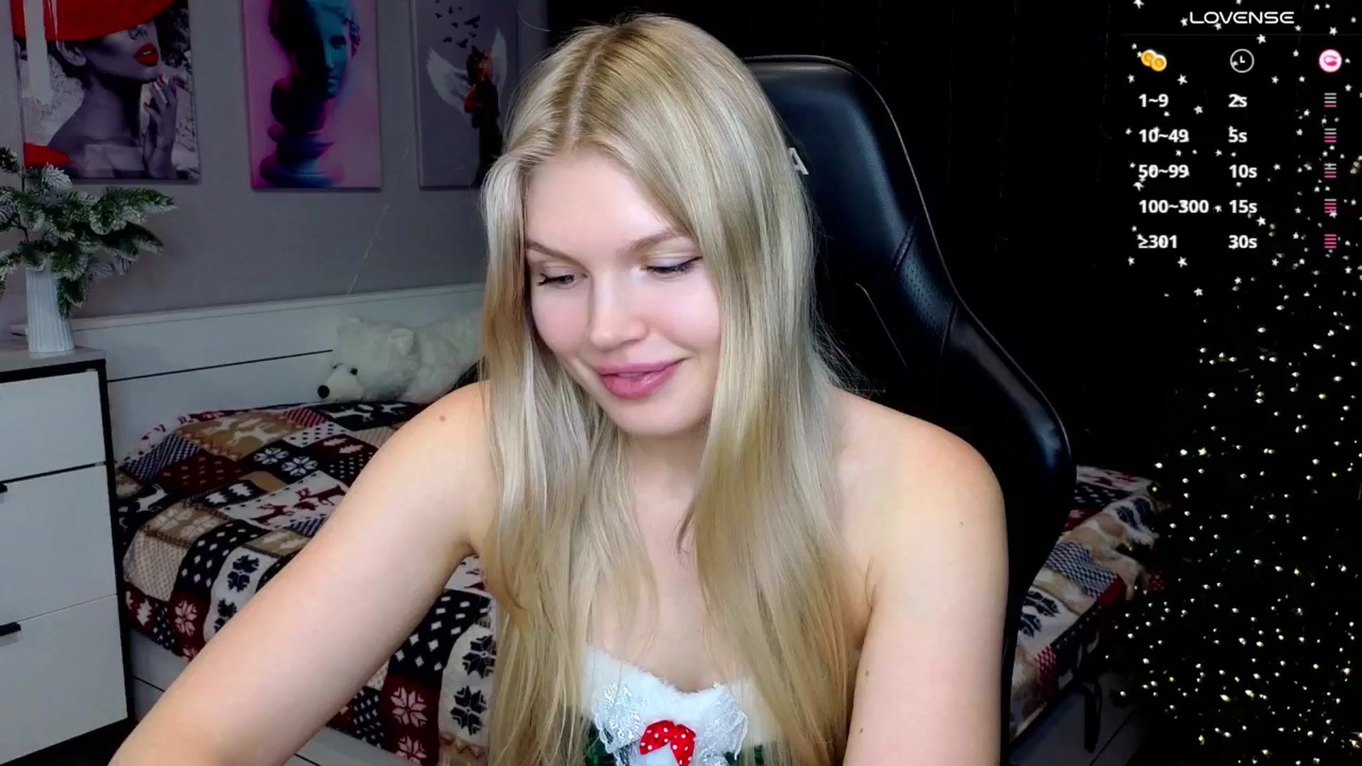 Gallery image thumbnail from Effie_Cute's myfreecams stream on, 12/26/2025, 12:27 image 3 of 20