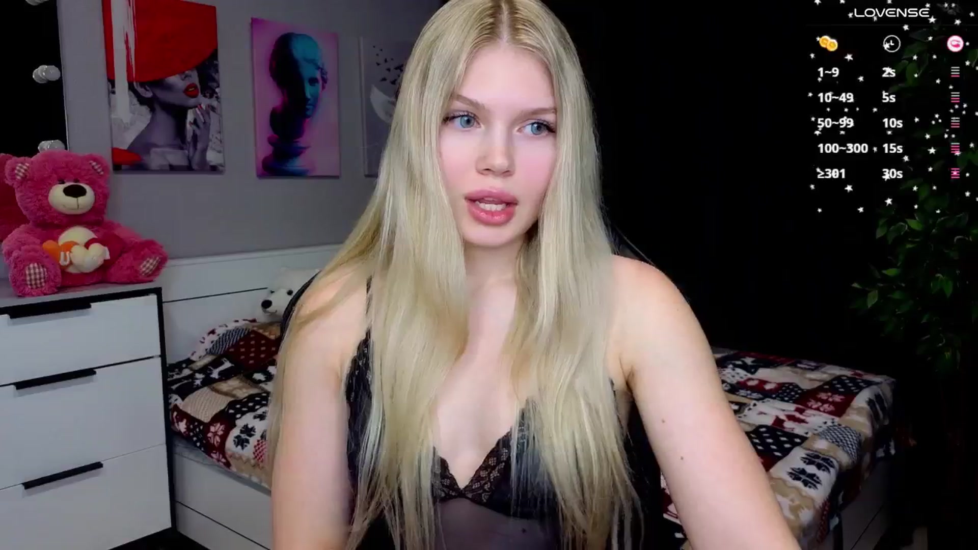 Gallery image thumbnail from Effie_Cute's myfreecams stream on, 01/06/2026, 15:36 image 5 of 20