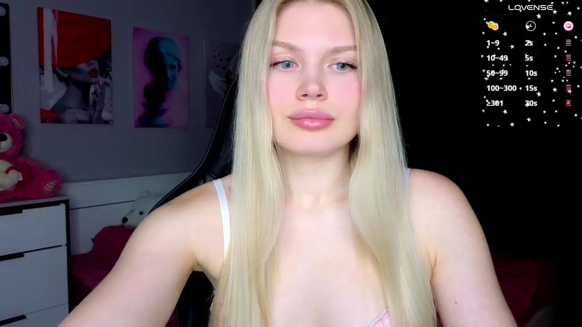 Gallery image thumbnail from Effie_Cute's myfreecams stream on, 02/03/2026, 10:07 image 9 of 20