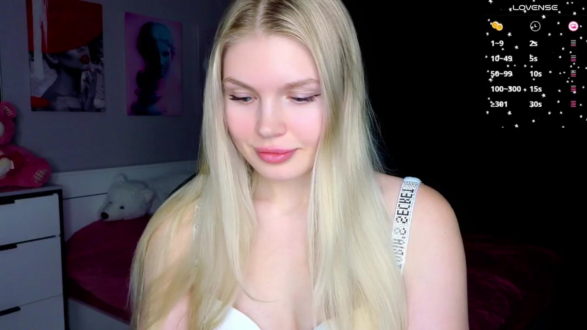 Gallery image thumbnail from Effie_Cute's myfreecams stream on, 02/04/2026, 15:07 image 1 of 20
