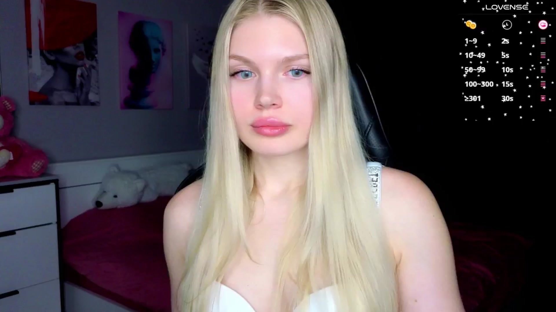 Gallery image thumbnail from Effie_Cute's myfreecams stream on, 02/04/2026, 15:07 image 8 of 20
