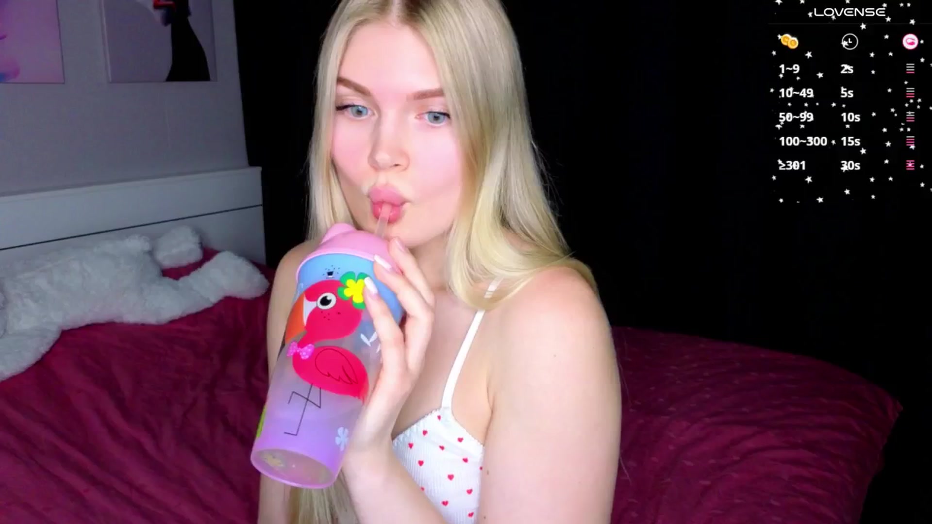 Gallery image thumbnail from Effie_Cute's myfreecams stream on, 02/08/2026, 14:51 image 12 of 20