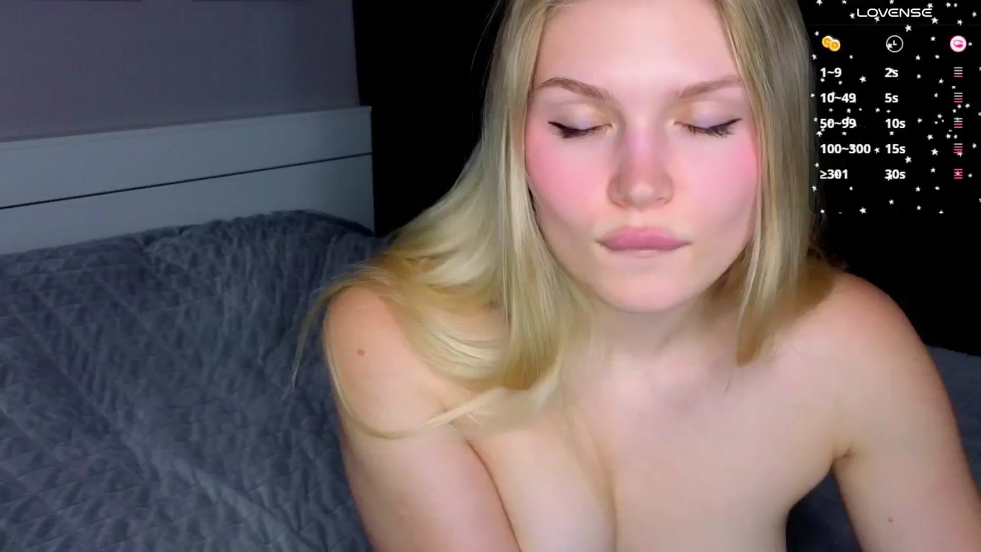Gallery image thumbnail from Effie_Cute's myfreecams stream on, 03/08/2026, 06:53 image 3 of 20
