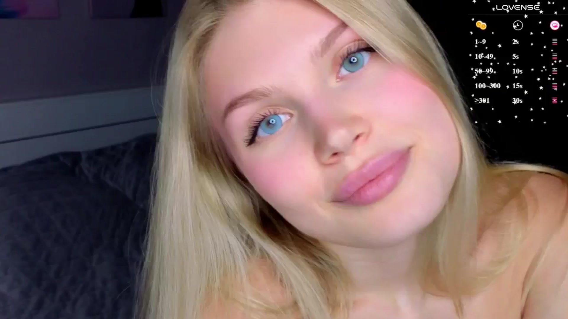 Gallery image thumbnail from Effie_Cute's myfreecams stream on, 03/19/2026, 06:54 image 3 of 20