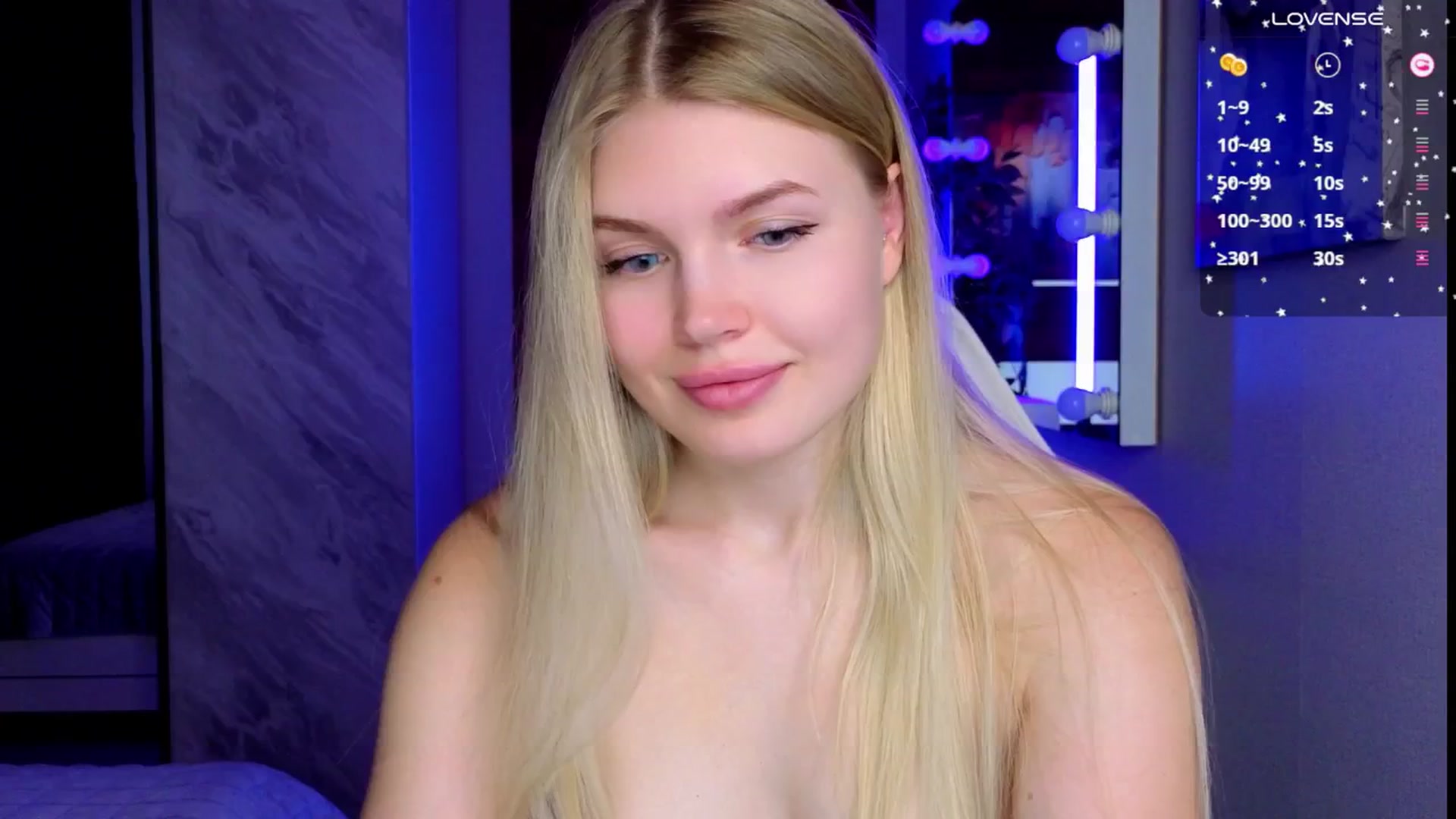 Gallery image thumbnail from Effie_Cute's myfreecams stream on, 03/31/2026, 05:29 image 18 of 20