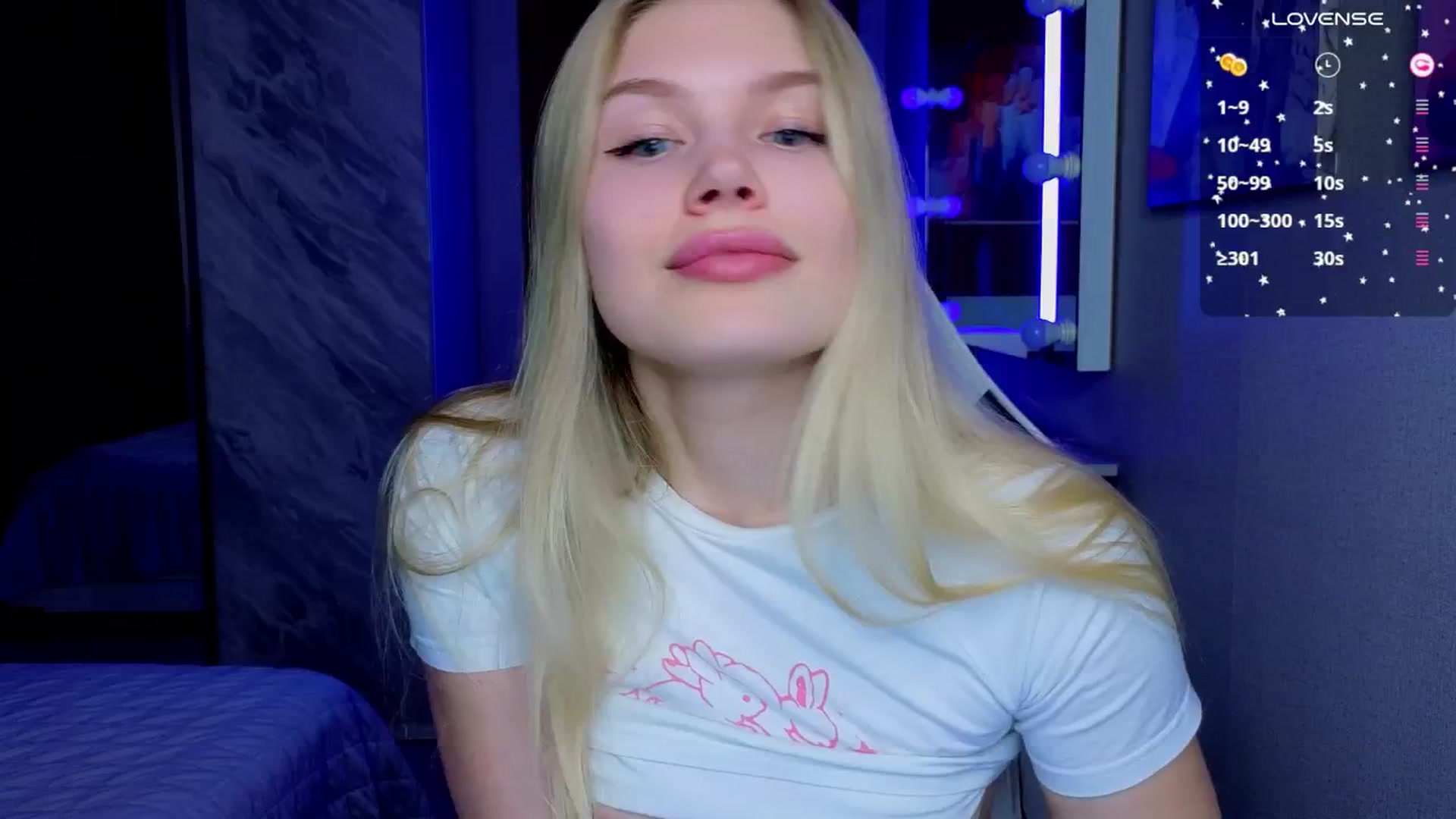 Gallery image thumbnail from Effie_Cute's myfreecams stream on, 04/07/2026, 11:41 image 5 of 20