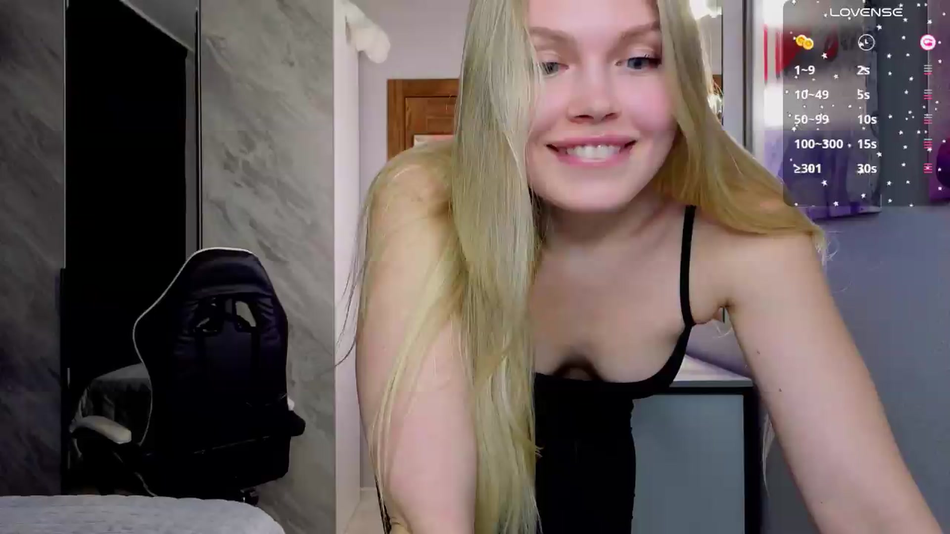 Gallery image thumbnail from Effie_Cute's myfreecams stream on, 05/12/2026, 16:51 image 11 of 20