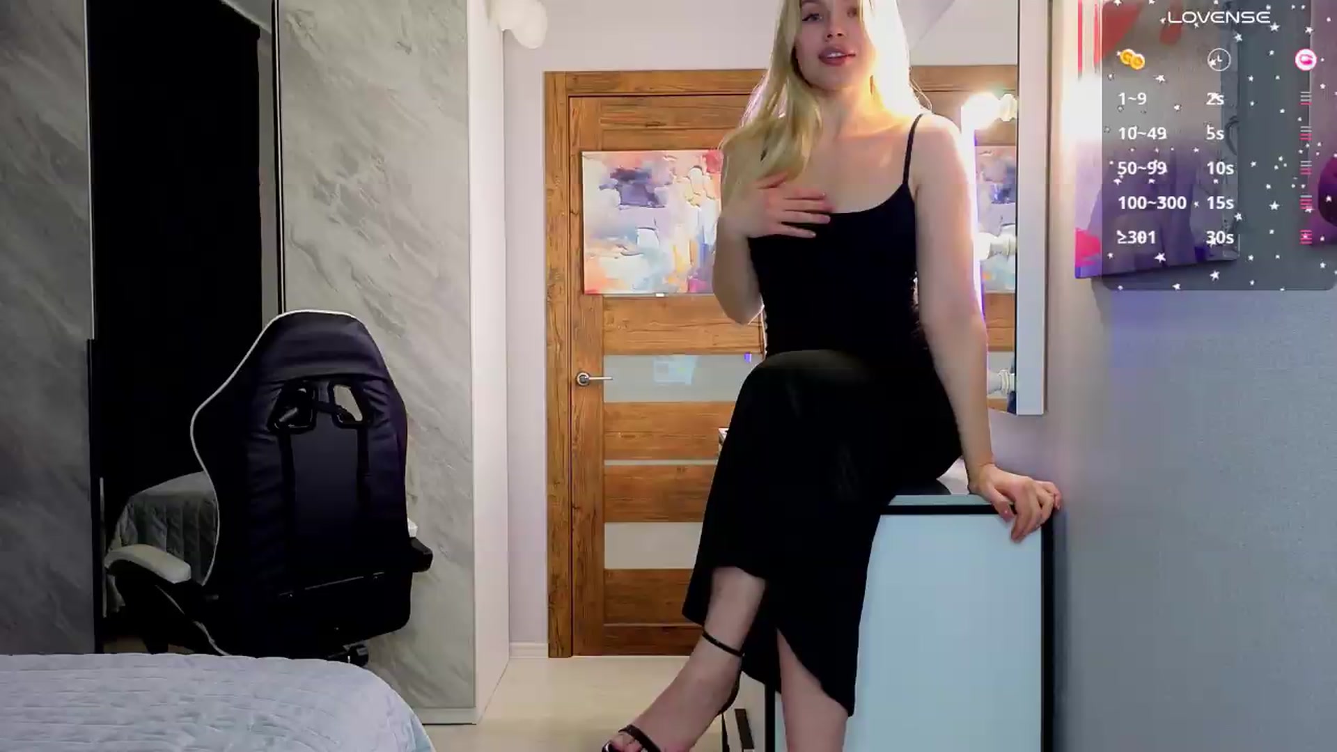 Gallery image thumbnail from Effie_Cute's myfreecams stream on, 05/12/2026, 16:51 image 7 of 20