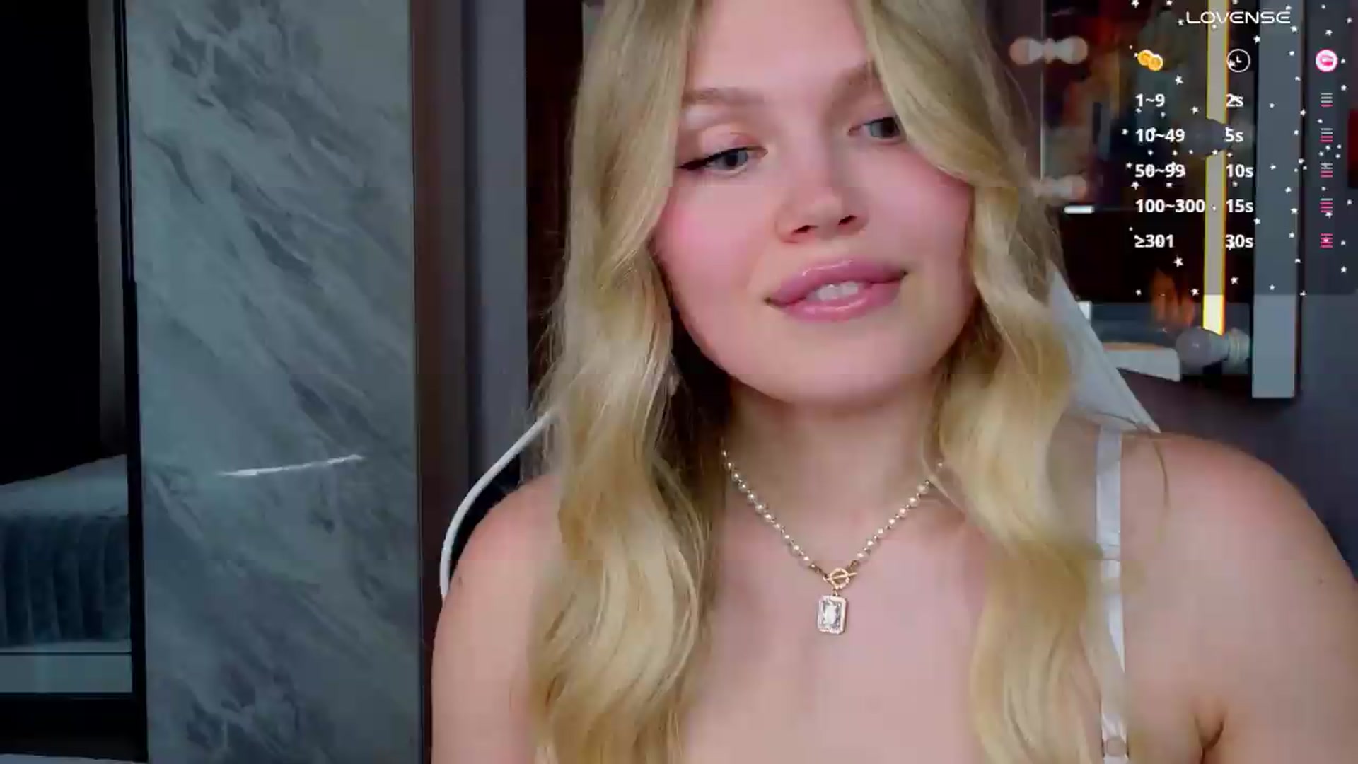 Gallery image thumbnail from Effie_Cute's myfreecams stream on, 05/19/2026, 10:11 image 10 of 20