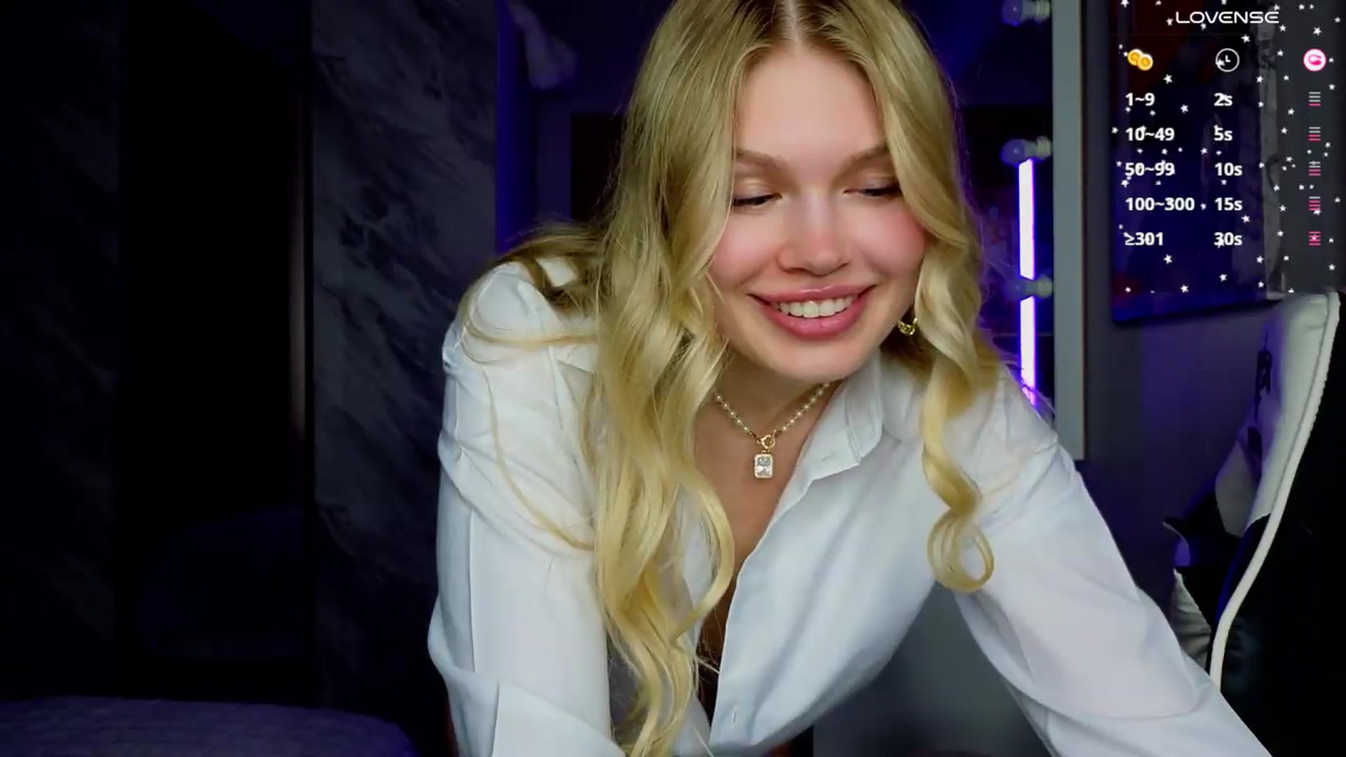 Gallery image thumbnail from Effie_Cute's myfreecams stream on, 05/19/2026, 11:33 image 13 of 20