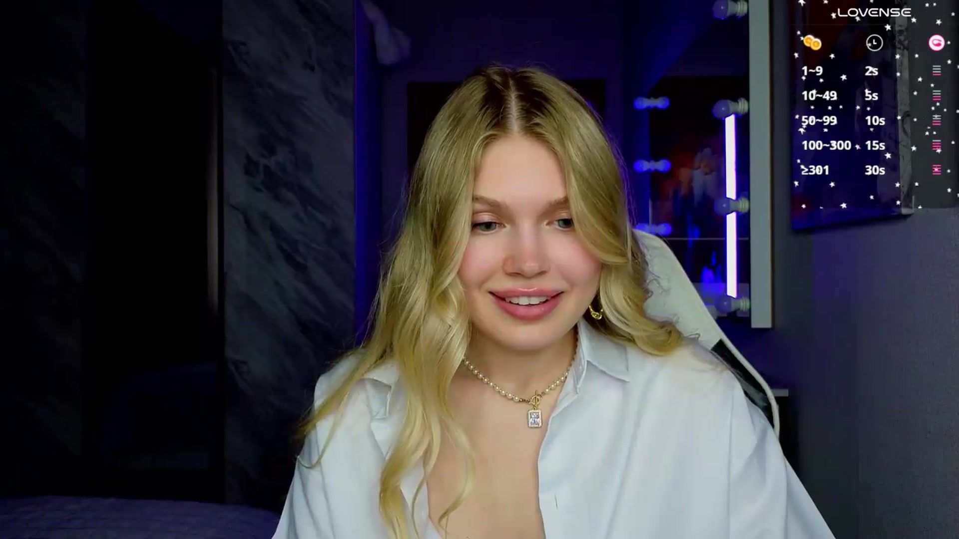 Gallery image thumbnail from Effie_Cute's myfreecams stream on, 05/19/2026, 11:33 image 12 of 20