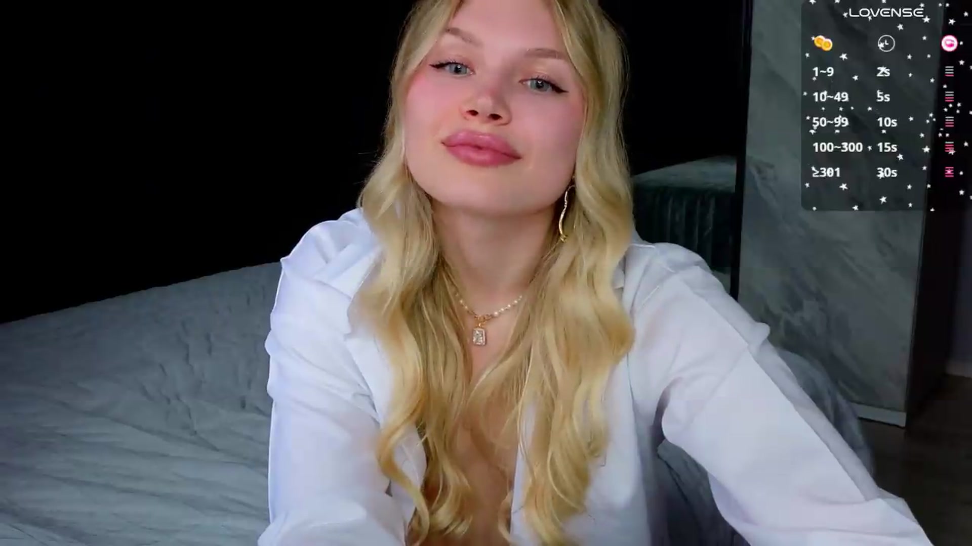 Gallery image thumbnail from Effie_Cute's myfreecams stream on, 05/21/2026, 11:59 image 12 of 20