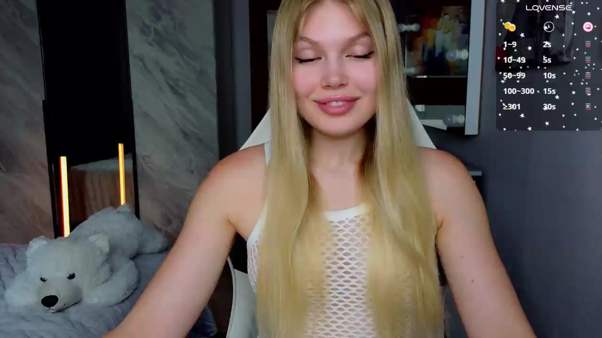 Gallery image thumbnail from Effie_Cute's myfreecams stream on, 07/16/2026, 09:32 image 13 of 20