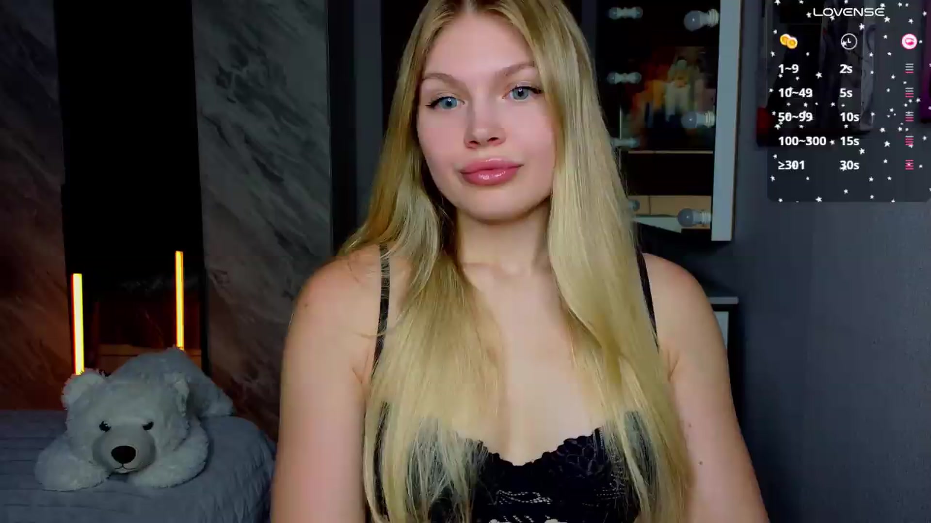 Gallery image thumbnail from Effie_Cute's myfreecams stream on, 07/20/2026, 13:49 image 17 of 20