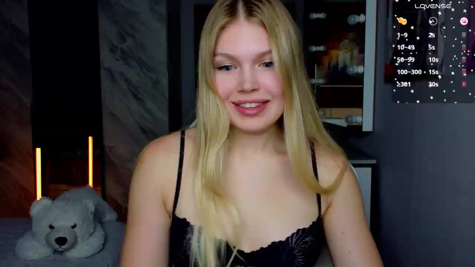 Gallery image thumbnail from Effie_Cute's myfreecams stream on, 07/20/2026, 14:25 image 3 of 20