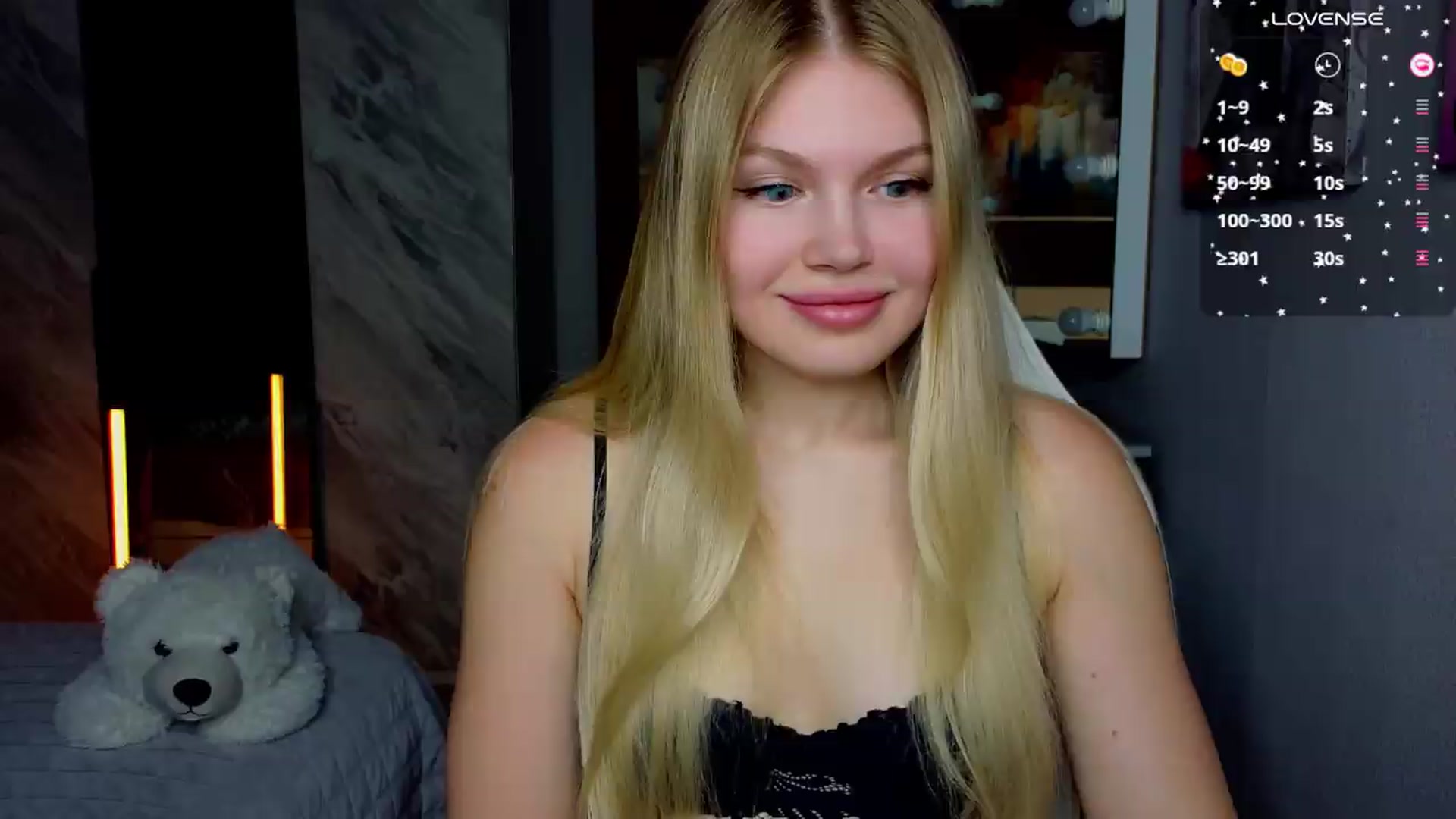Gallery image thumbnail from Effie_Cute's myfreecams stream on, 07/20/2026, 14:25 image 19 of 20