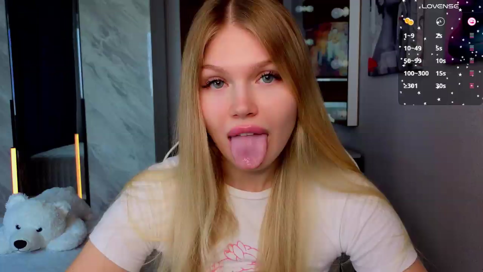 Gallery image thumbnail from Effie_Cute's myfreecams stream on, 08/04/2026, 06:21 image 7 of 20