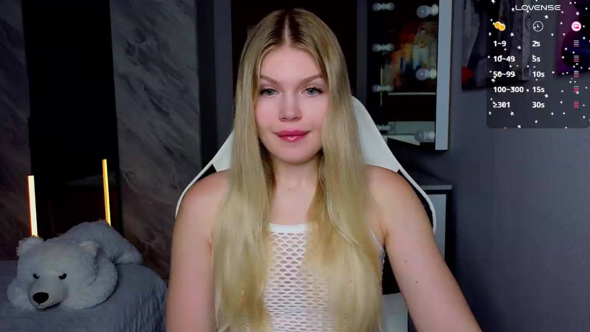 Gallery image thumbnail from Effie_Cute's myfreecams stream on, 08/05/2026, 12:23 image 1 of 20