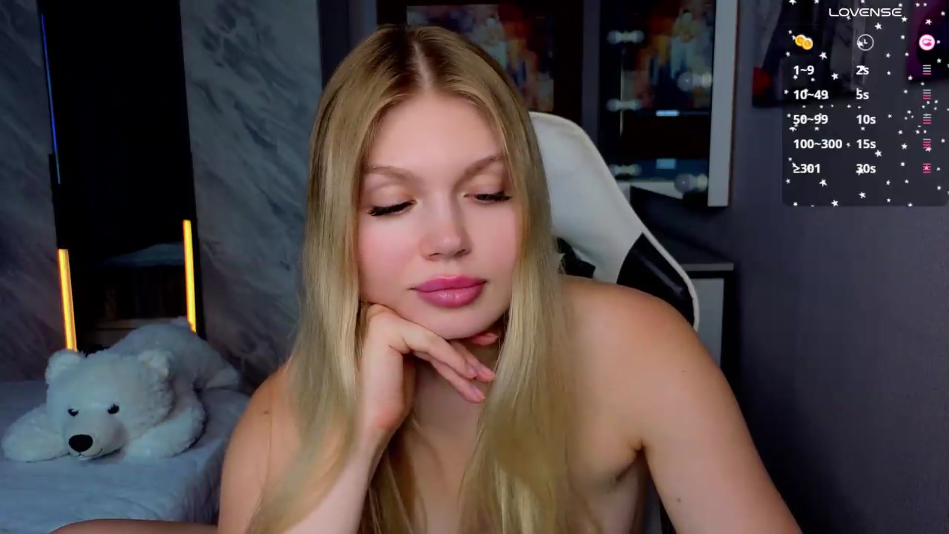 Gallery image thumbnail from Effie_Cute's myfreecams stream on, 08/08/2026, 09:02 image 8 of 20