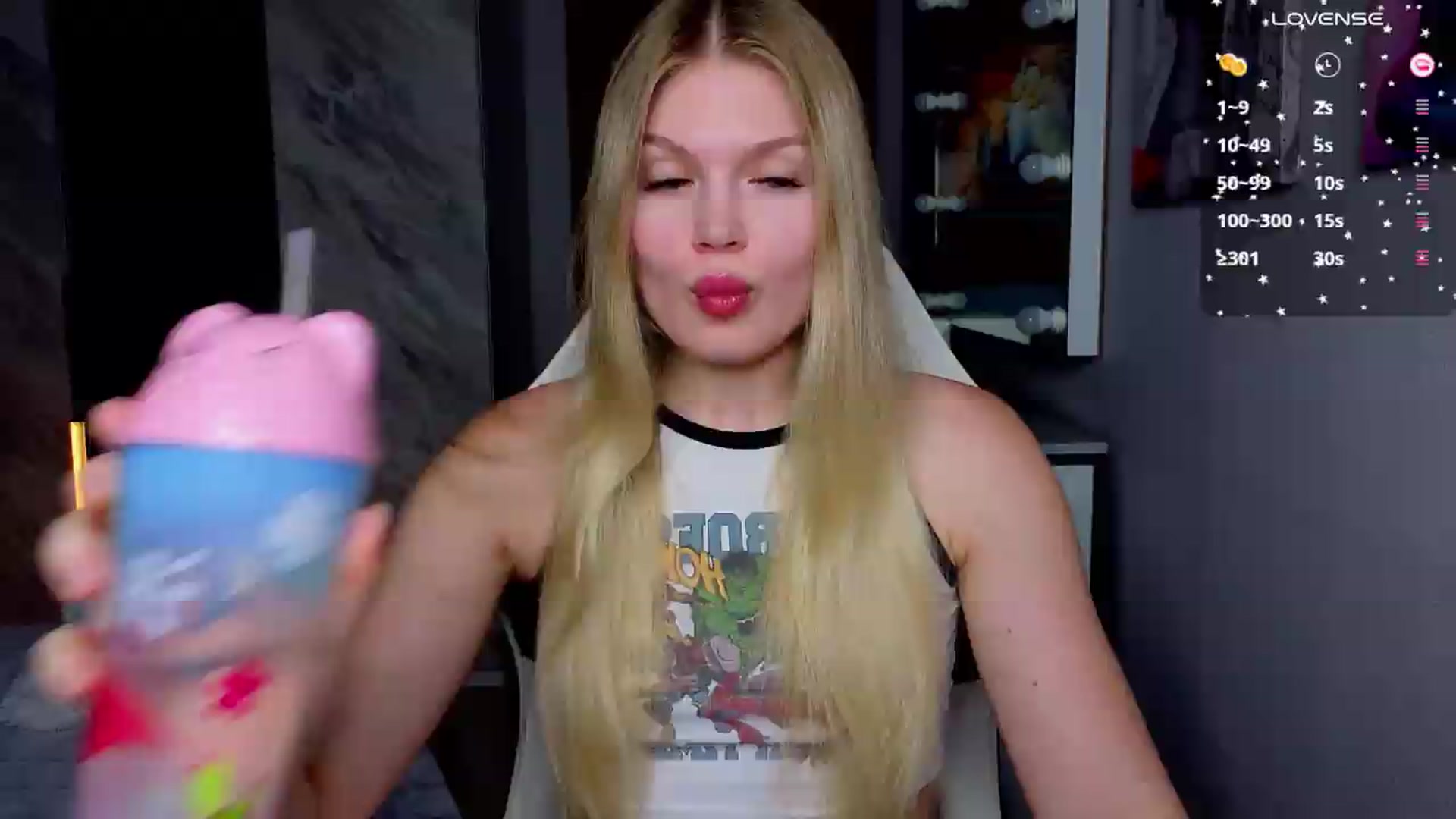 Gallery image thumbnail from Effie_Cute's myfreecams stream on, 08/09/2026, 12:09 image 4 of 20