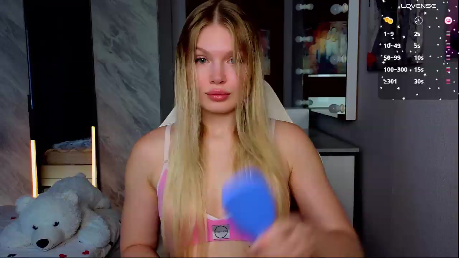 Gallery image thumbnail from Effie_Cute's myfreecams stream on, 08/18/2026, 02:20 image 5 of 20