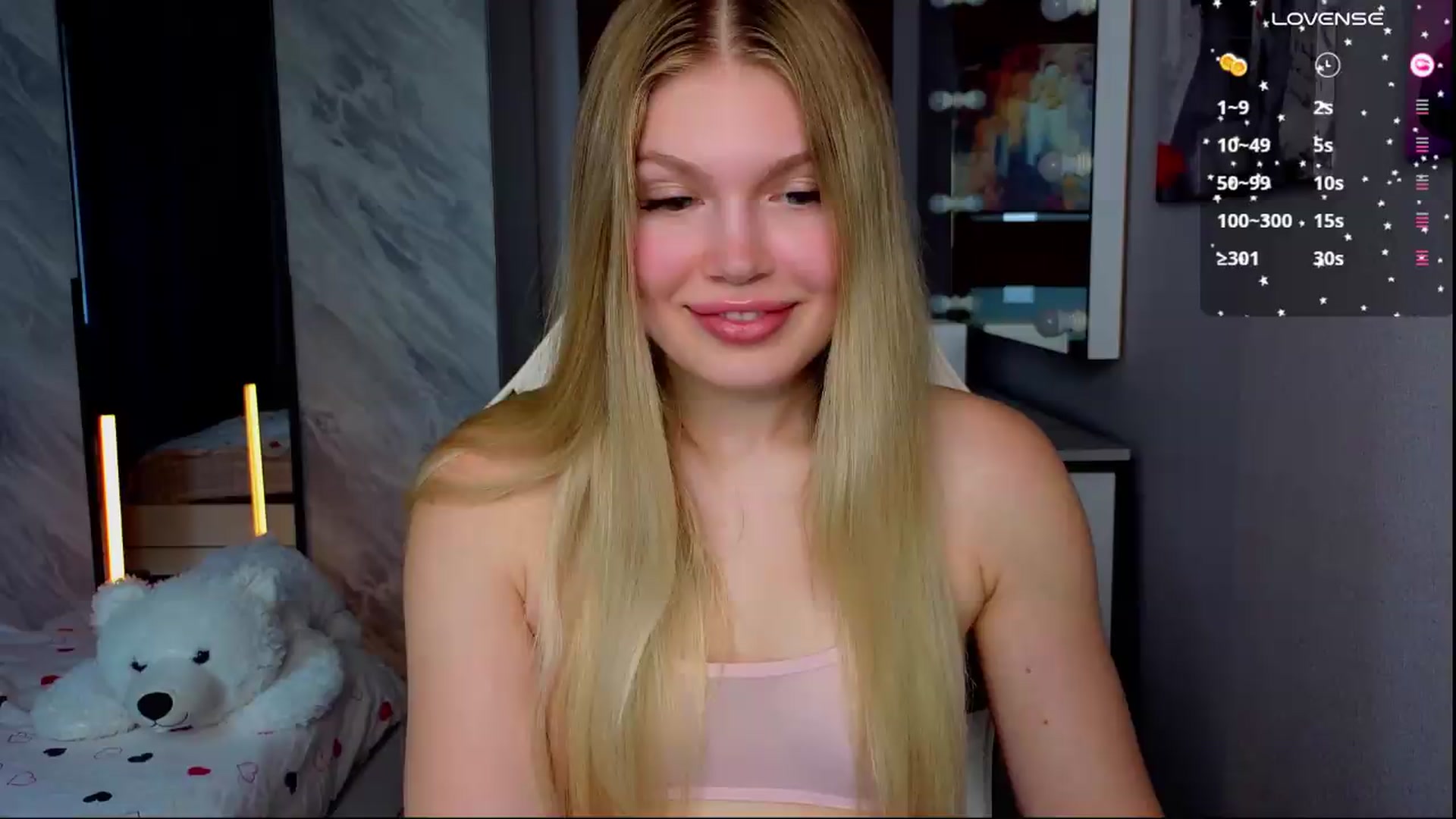 Gallery image thumbnail from Effie_Cute's myfreecams stream on, 08/19/2026, 04:45 image 19 of 20
