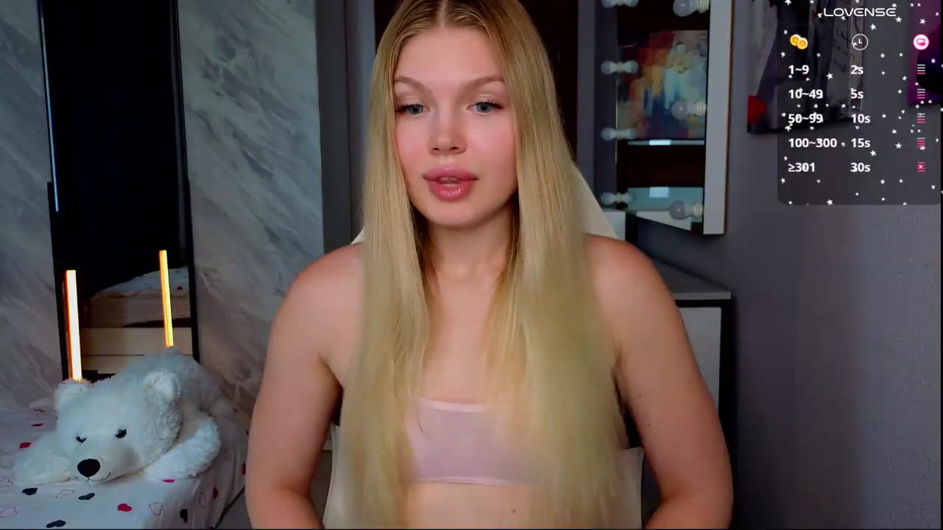 Gallery image thumbnail from Effie_Cute's myfreecams stream on, 08/19/2026, 06:17 image 2 of 20