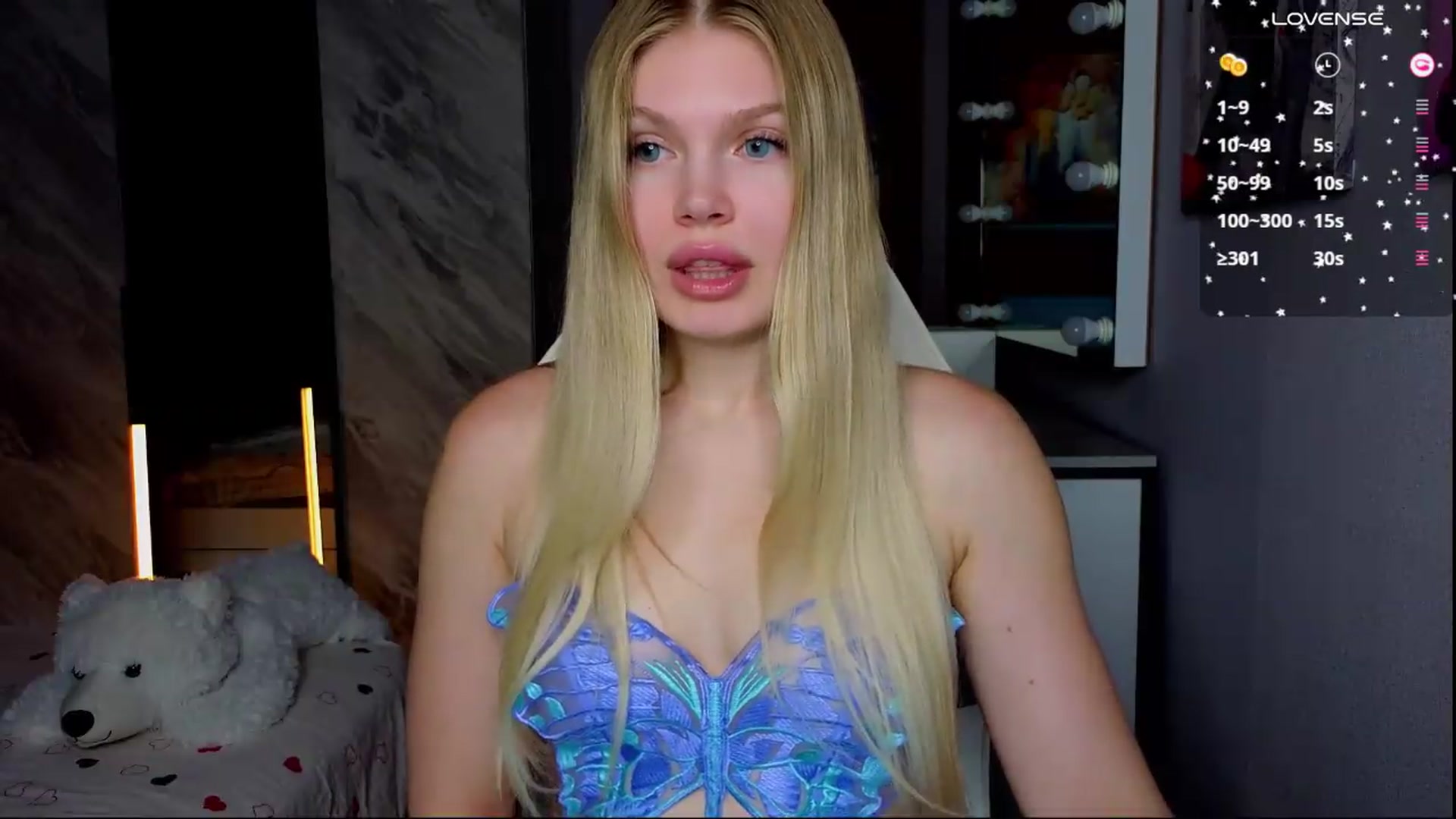 Gallery image thumbnail from Effie_Cute's myfreecams stream on, 08/20/2026, 10:23 image 2 of 20