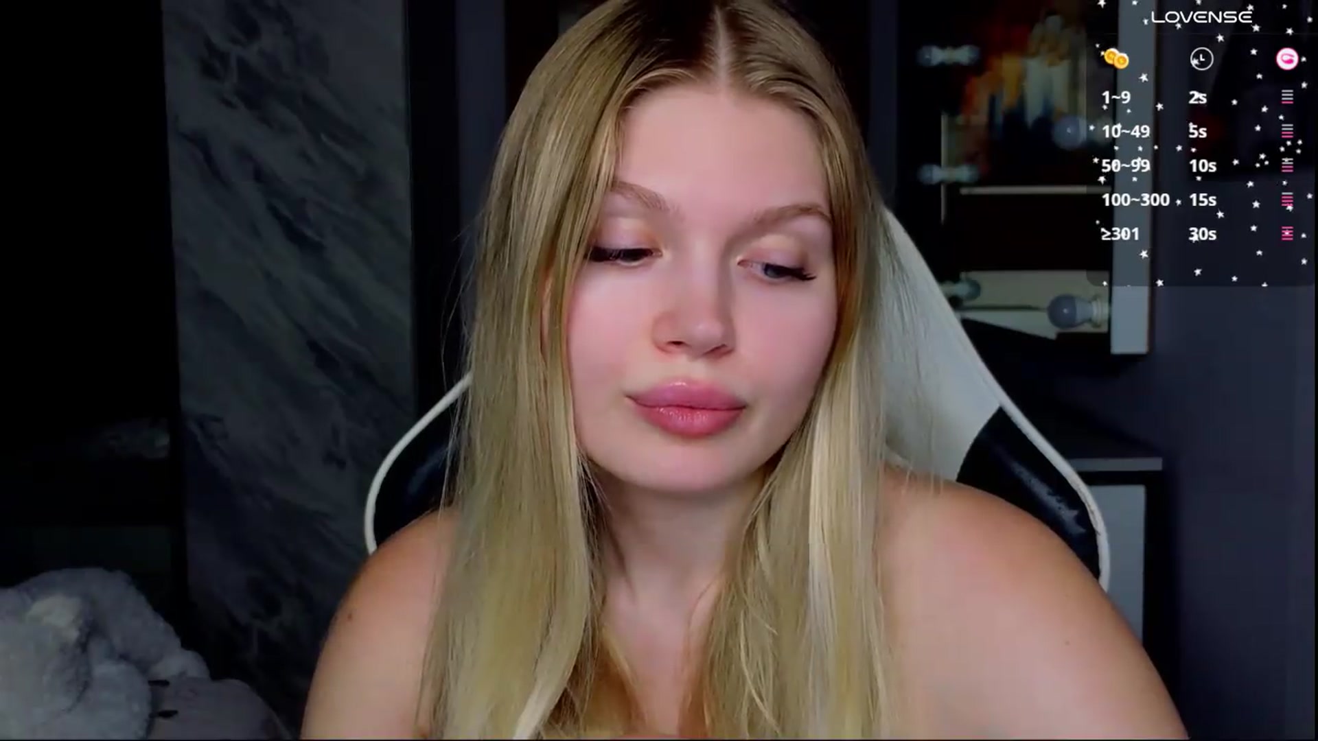 Gallery image thumbnail from Effie_Cute's myfreecams stream on, 08/24/2026, 13:58 image 11 of 20