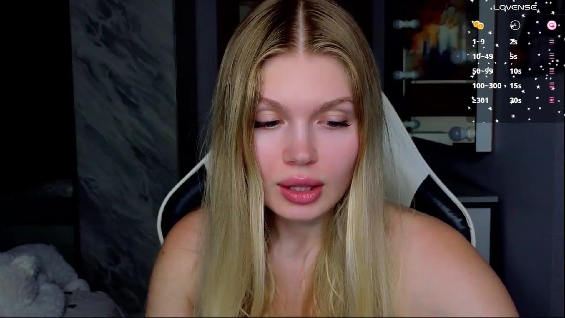 Gallery image thumbnail from Effie_Cute's myfreecams stream on, 08/24/2026, 13:58 image 12 of 20