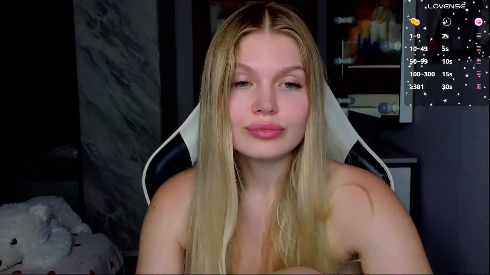 Gallery image thumbnail from Effie_Cute's myfreecams stream on, 08/24/2026, 13:58 image 17 of 20