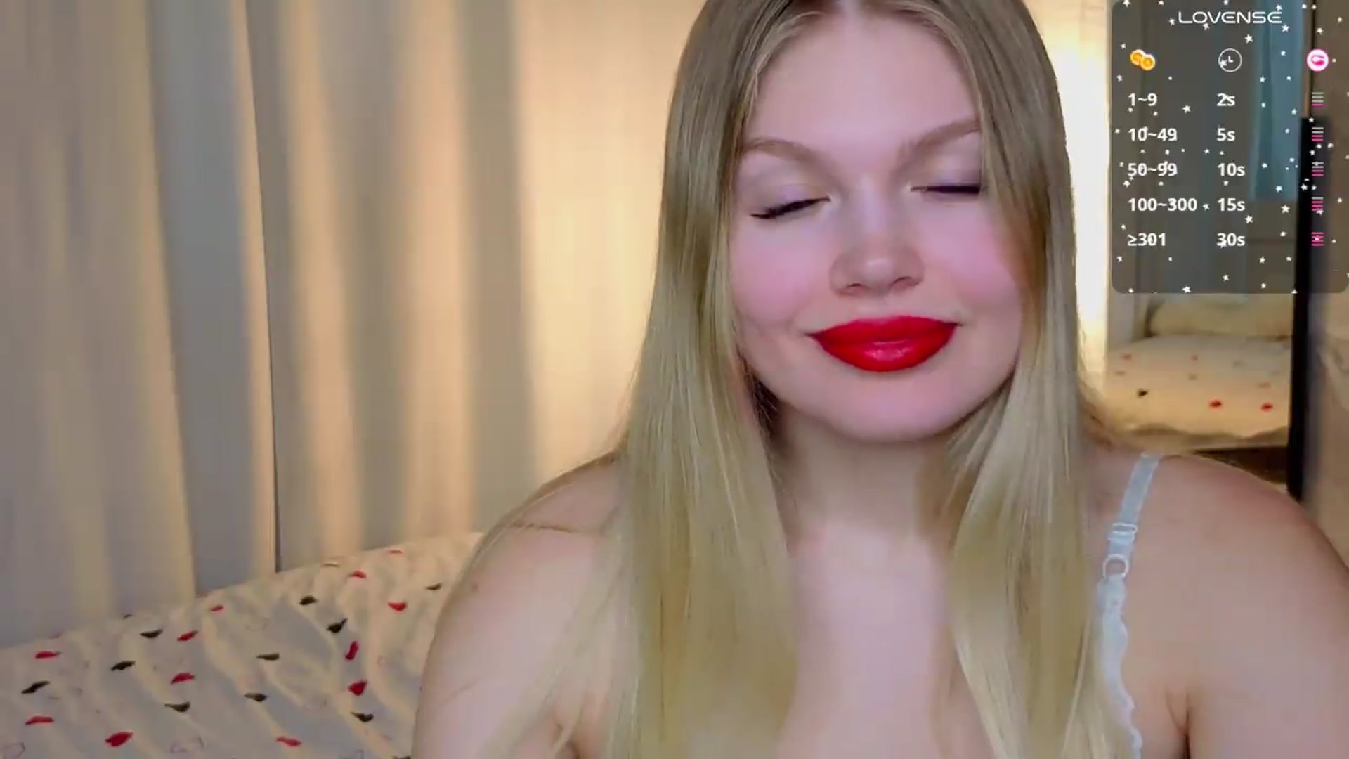 Gallery image thumbnail from Effie_Cute's myfreecams stream on, 09/10/2026, 09:44 image 7 of 20