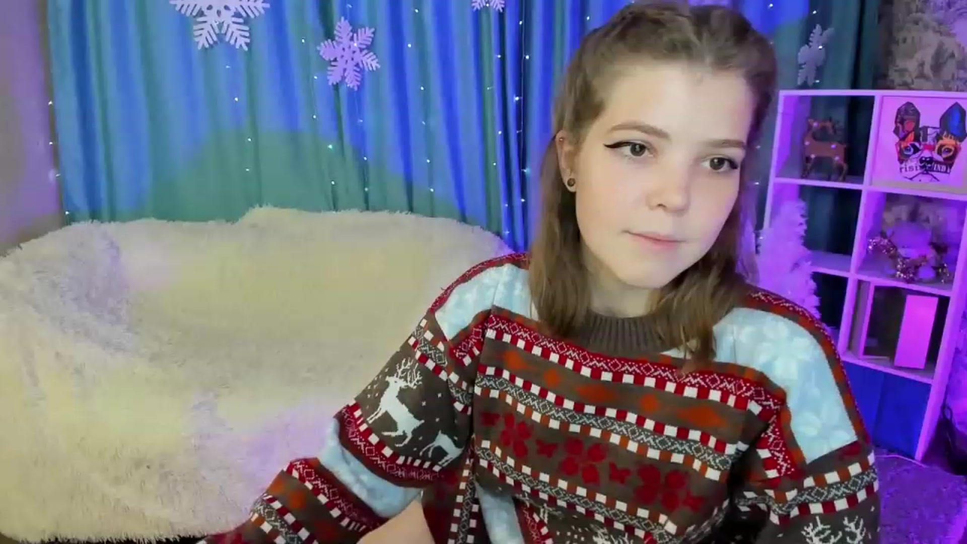 Gallery image thumbnail from EffyShy's myfreecams stream on, 12/07/2022, 18:48 image 7 of 20