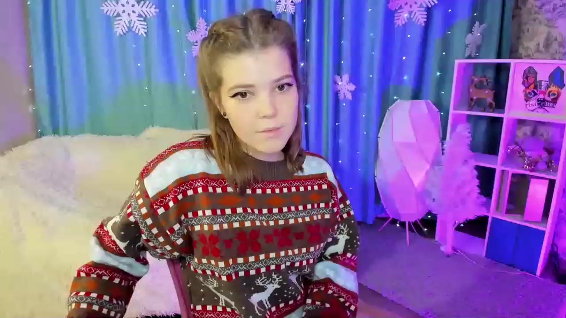 Gallery image thumbnail from EffyShy's myfreecams stream on, 12/07/2022, 18:48 image 20 of 20