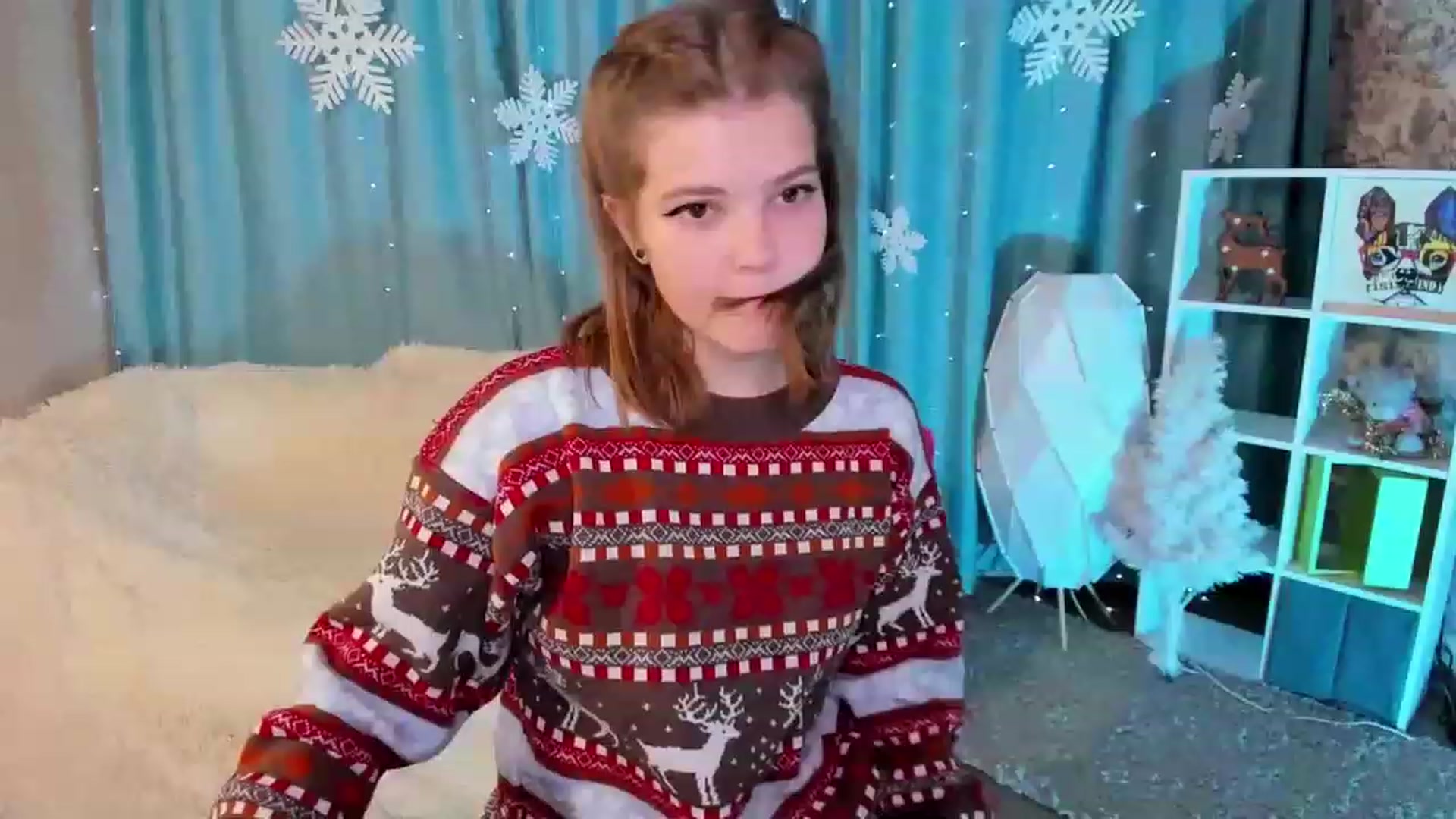 Gallery image thumbnail from EffyShy's myfreecams stream on, 12/07/2022, 19:53 image 17 of 20
