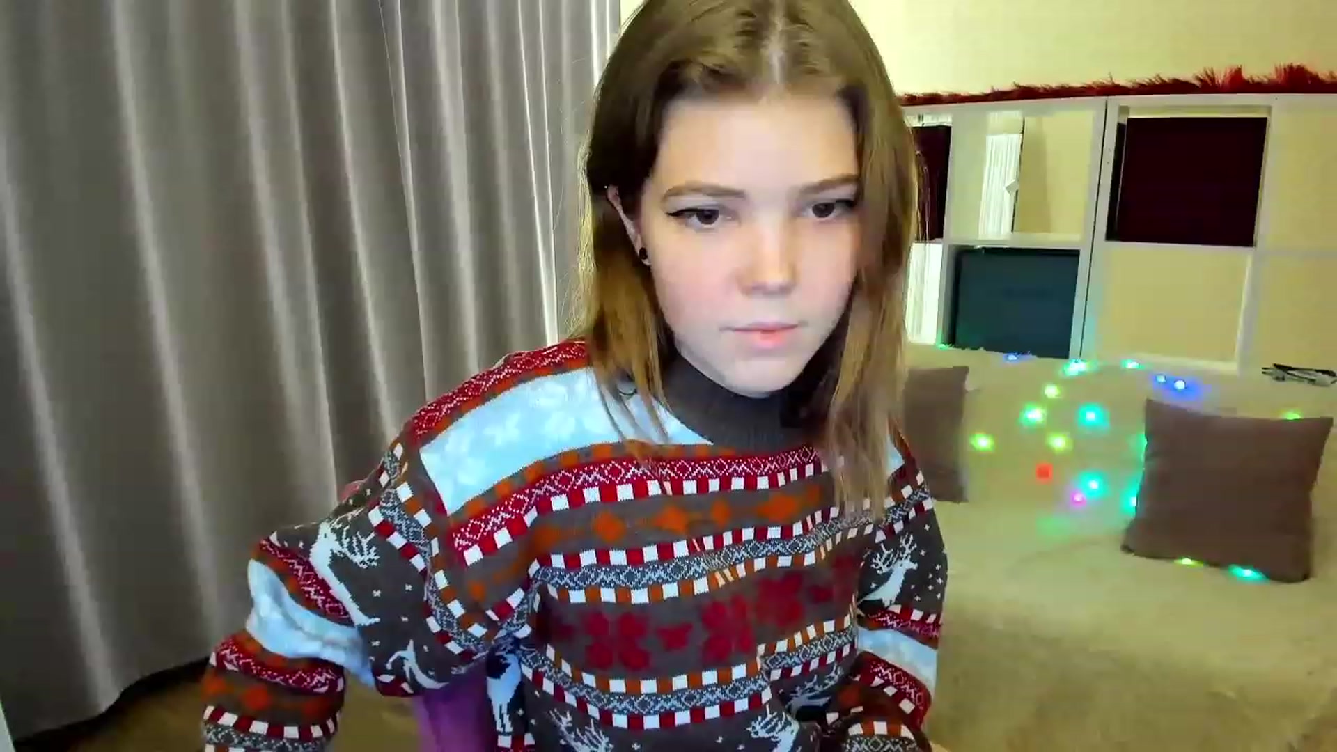 Gallery image thumbnail from EffyShy's myfreecams stream on, 12/10/2022, 18:17 image 19 of 20