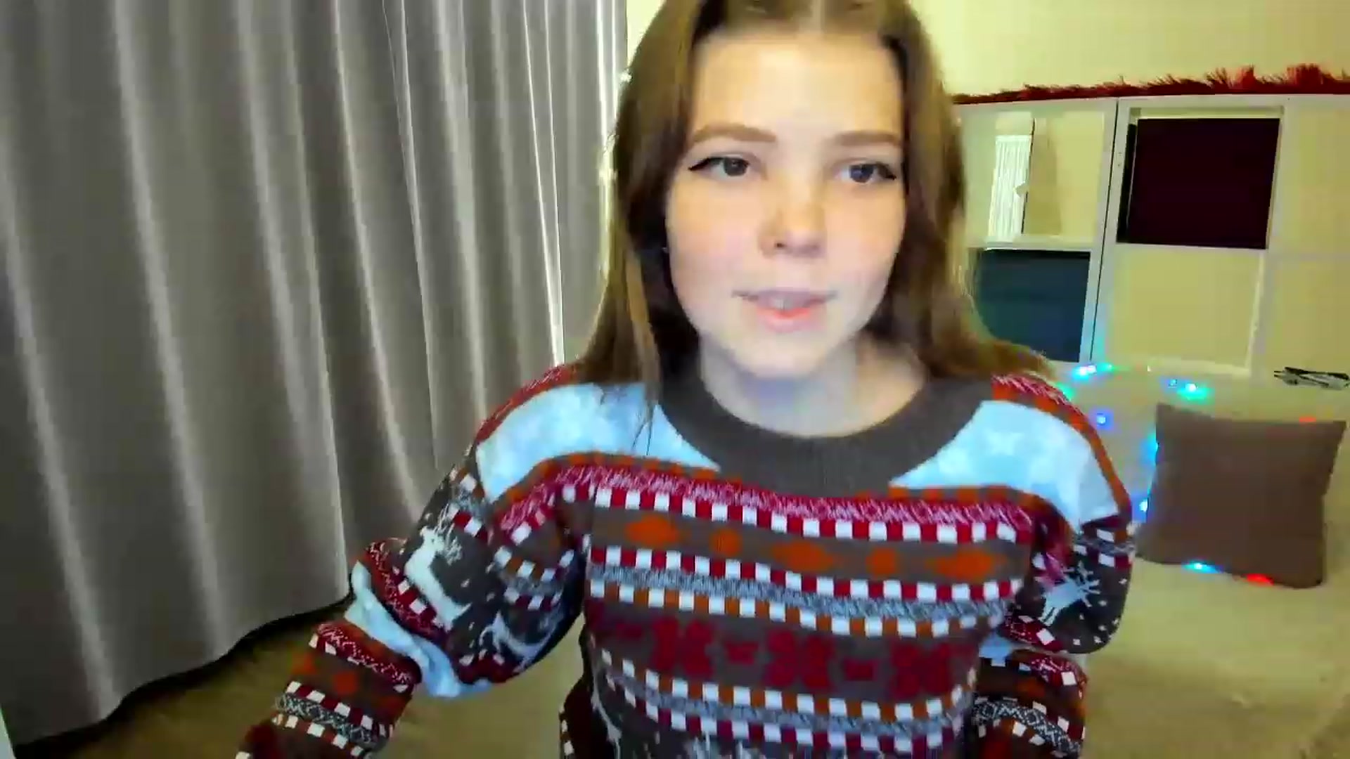 Gallery image thumbnail from EffyShy's myfreecams stream on, 12/10/2022, 20:00 image 12 of 20
