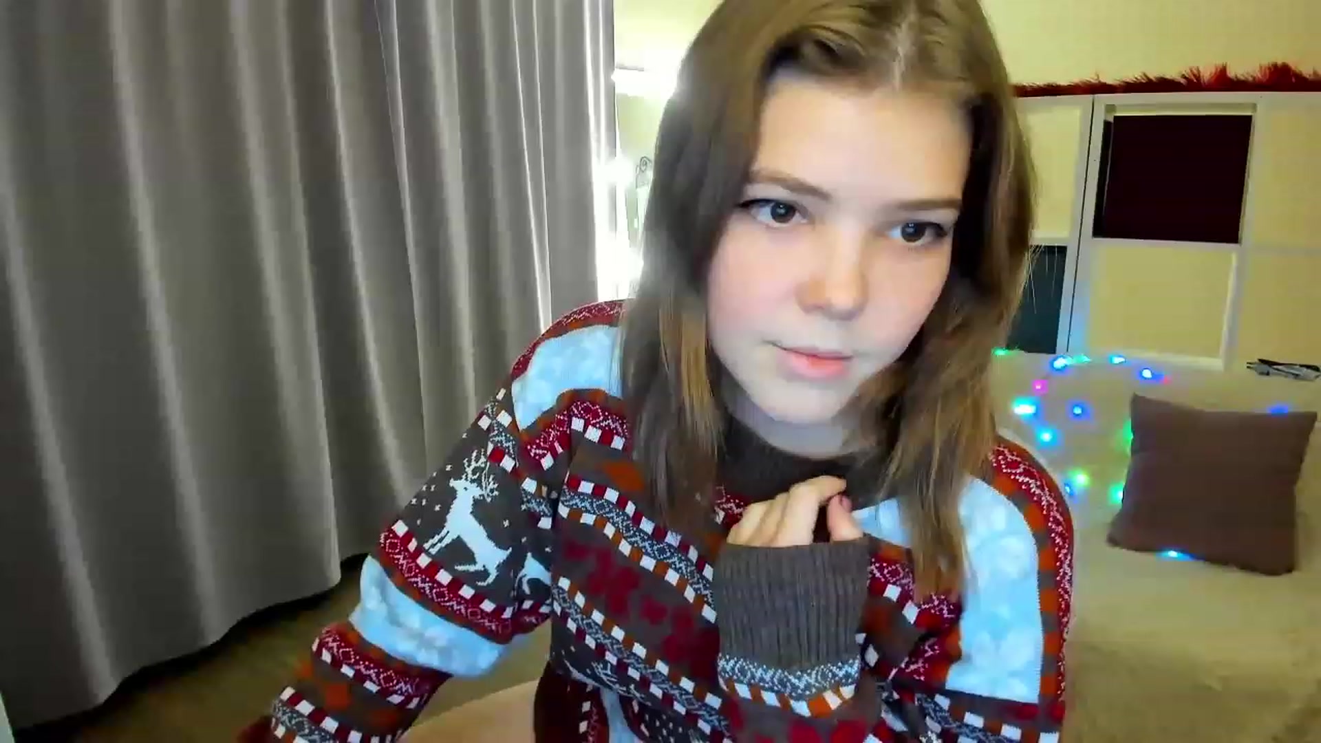 Gallery image thumbnail from EffyShy's myfreecams stream on, 12/10/2022, 20:00 image 2 of 20
