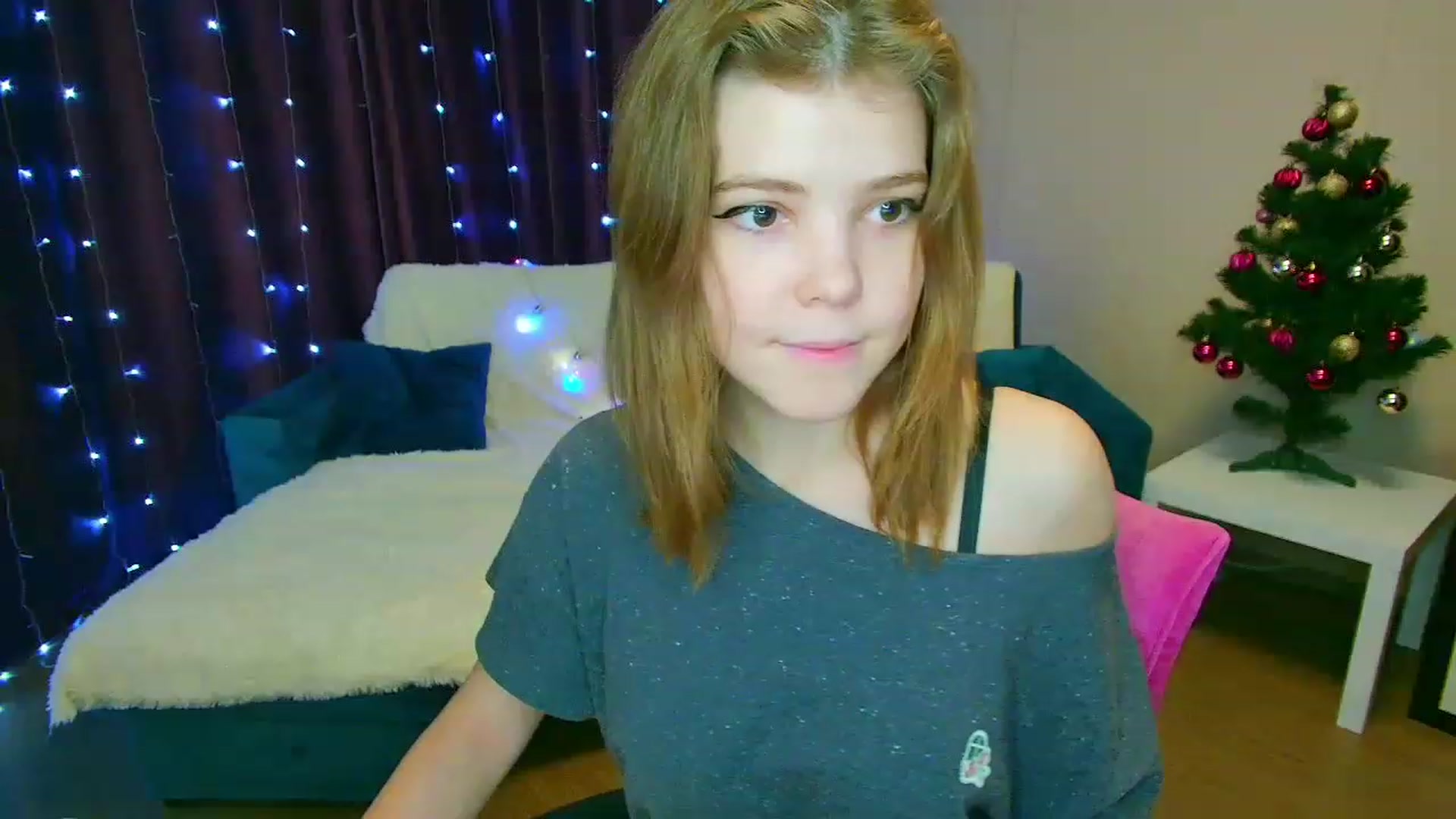 Gallery image thumbnail from EffyShy's myfreecams stream on, 12/30/2022, 17:53 image 4 of 20