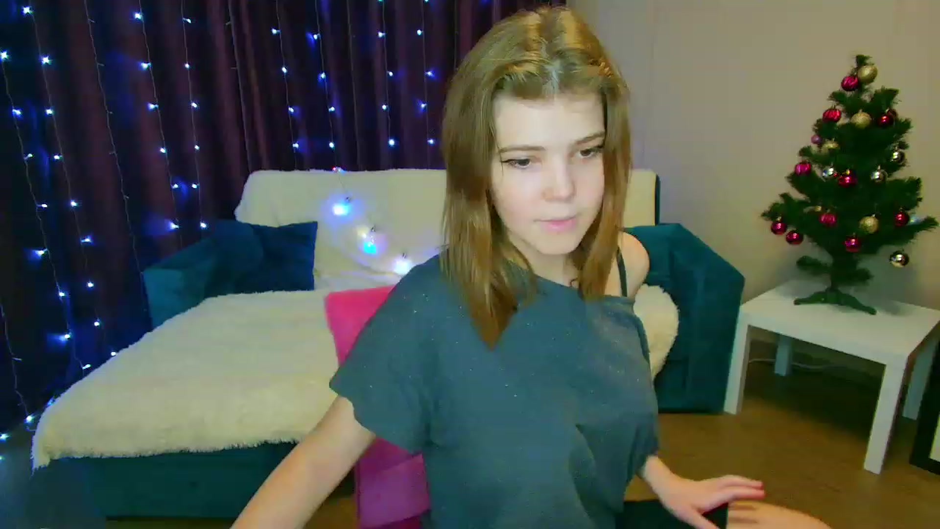 Gallery image thumbnail from EffyShy's myfreecams stream on, 12/30/2022, 17:53 image 7 of 20