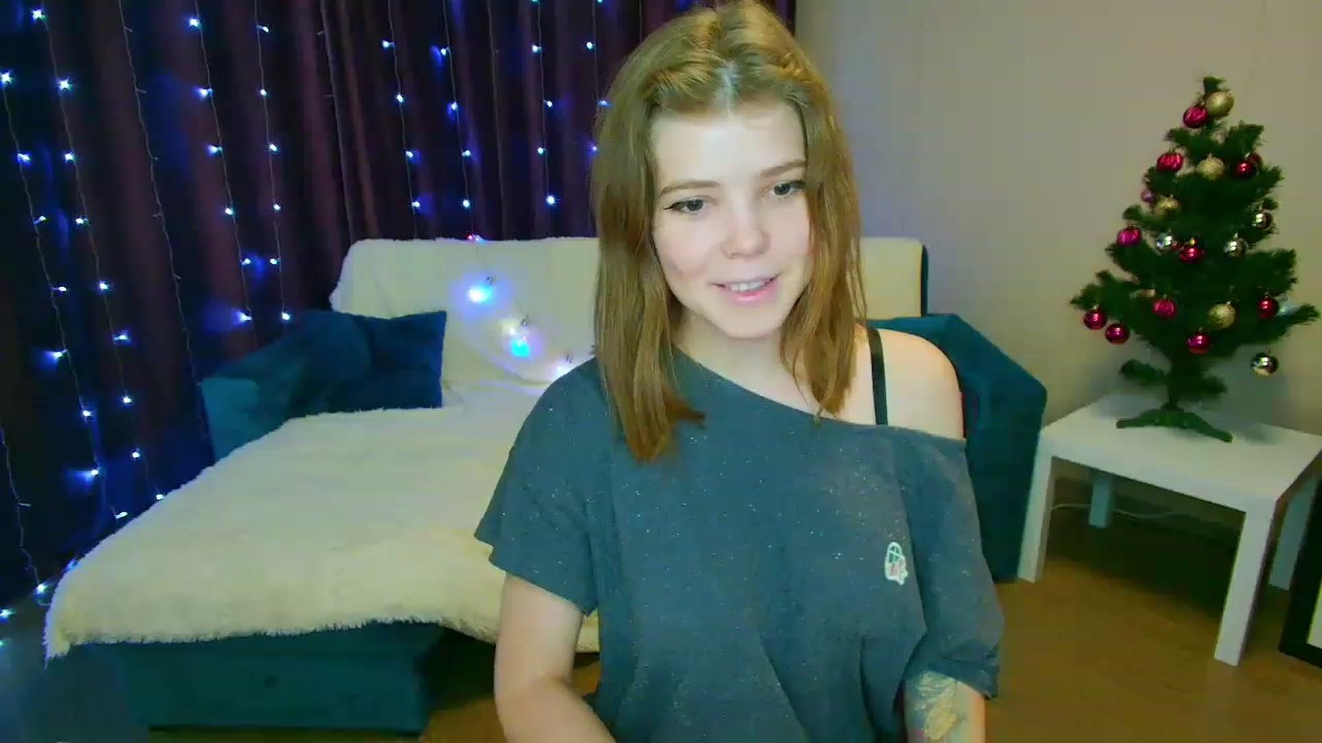 Gallery image thumbnail from EffyShy's myfreecams stream on, 12/30/2022, 17:53 image 11 of 20