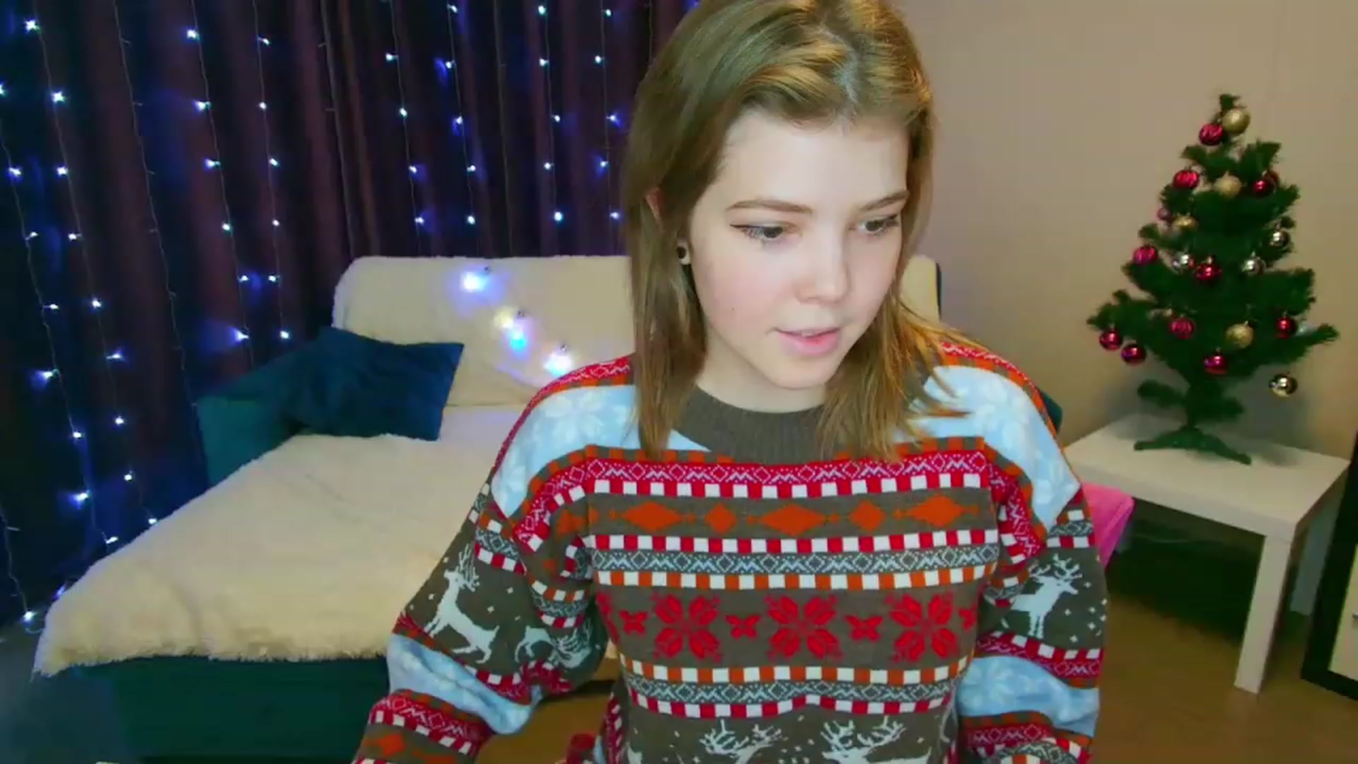 Gallery image thumbnail from EffyShy's myfreecams stream on, 01/03/2023, 14:14 image 4 of 20