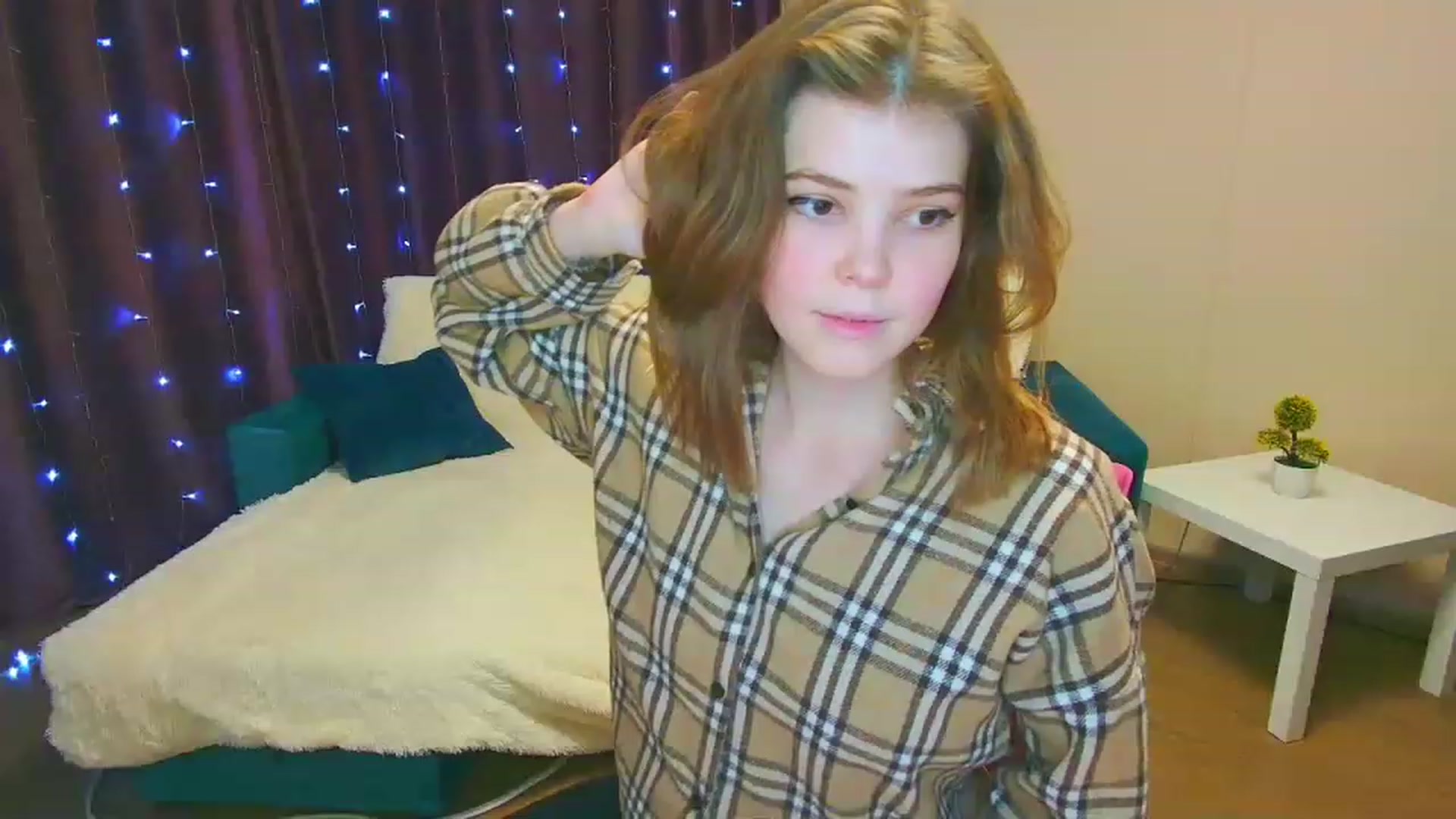 Gallery image thumbnail from EffyShy's myfreecams stream on, 01/18/2023, 17:06 image 18 of 20