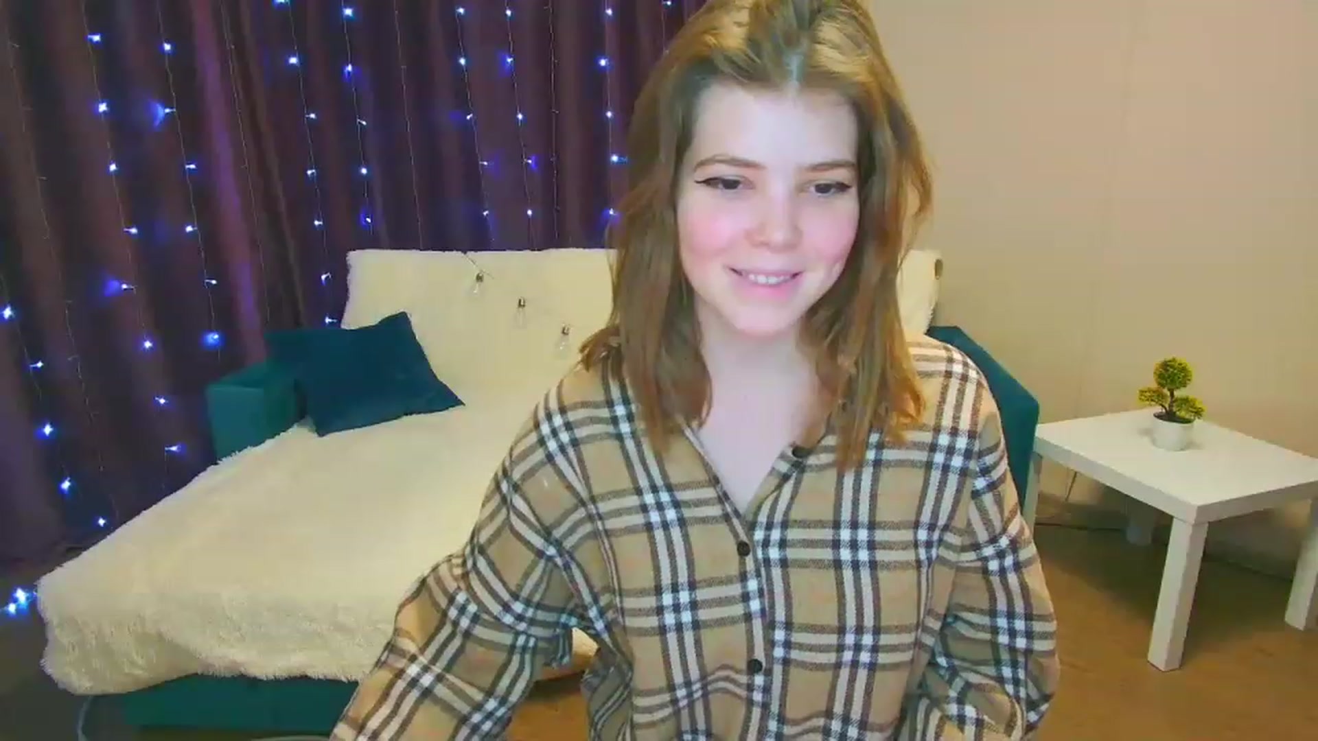 Gallery image thumbnail from EffyShy's myfreecams stream on, 01/18/2023, 17:06 image 19 of 20