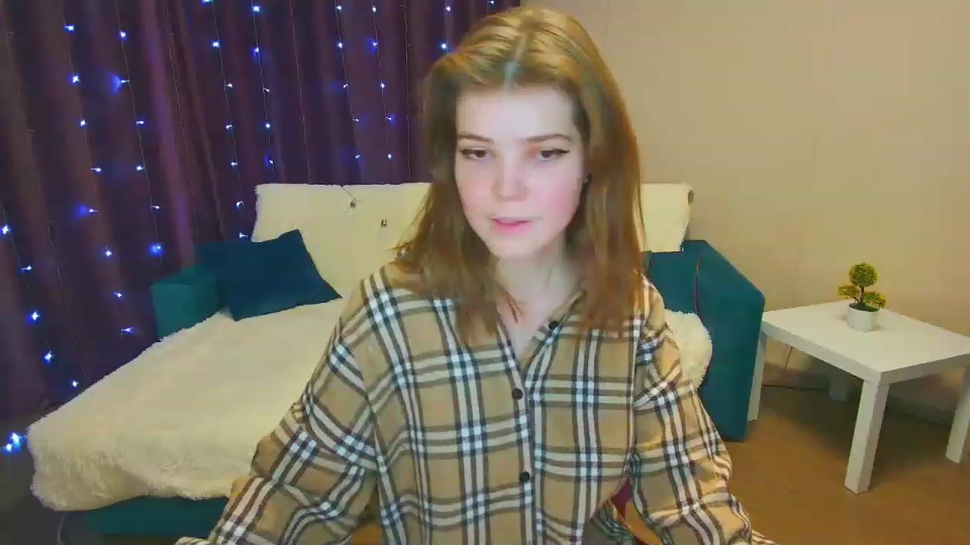 Gallery image thumbnail from EffyShy's myfreecams stream on, 01/18/2023, 17:06 image 2 of 20