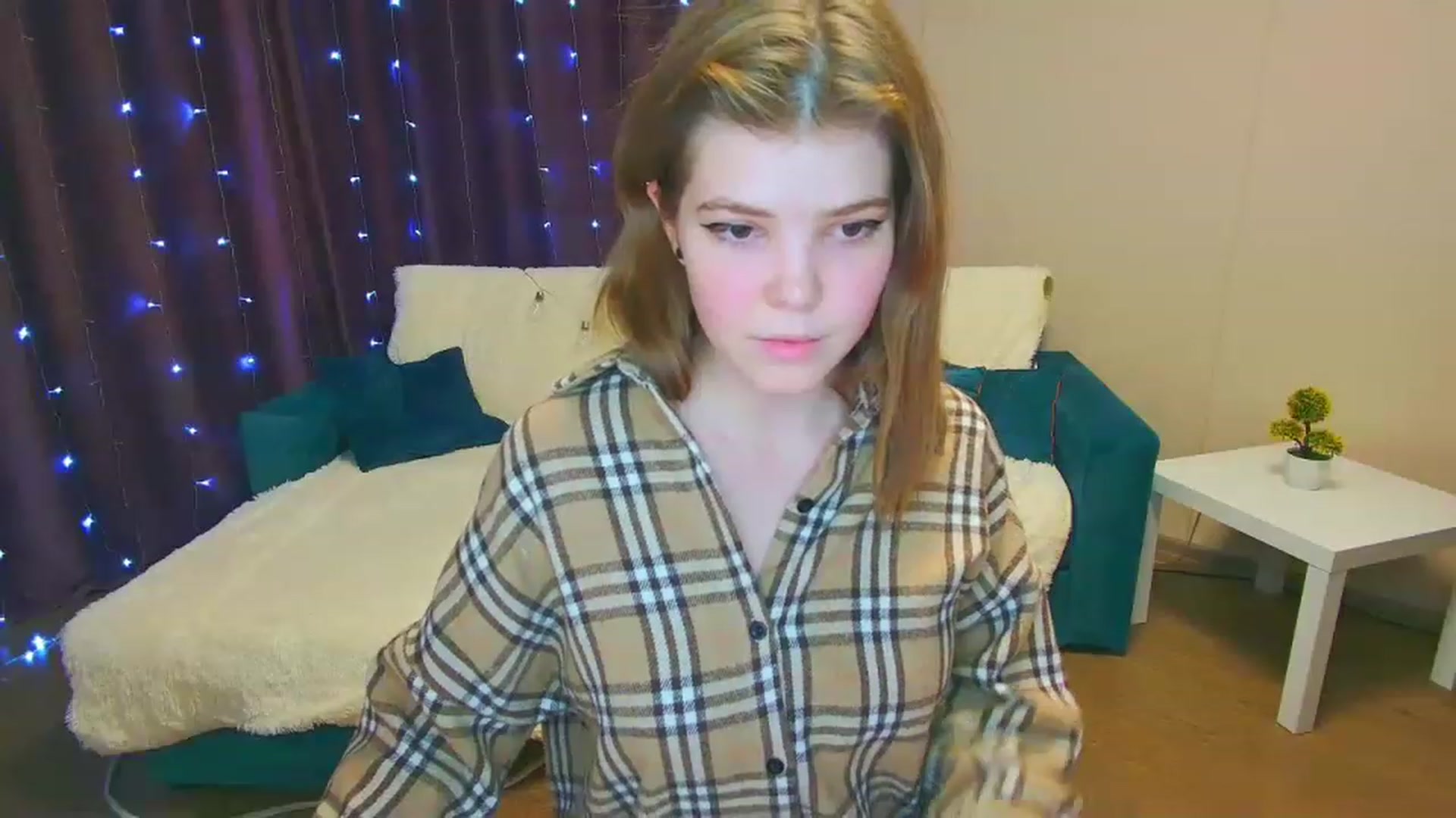 Gallery image thumbnail from EffyShy's myfreecams stream on, 01/18/2023, 21:47 image 11 of 20