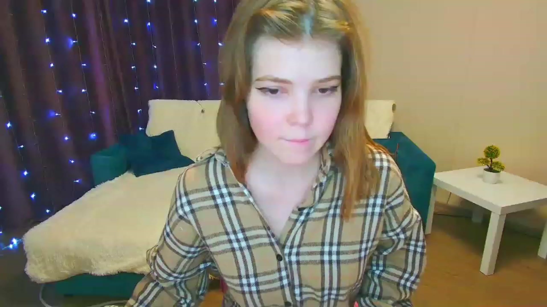 Gallery image thumbnail from EffyShy's myfreecams stream on, 01/18/2023, 21:47 image 17 of 20