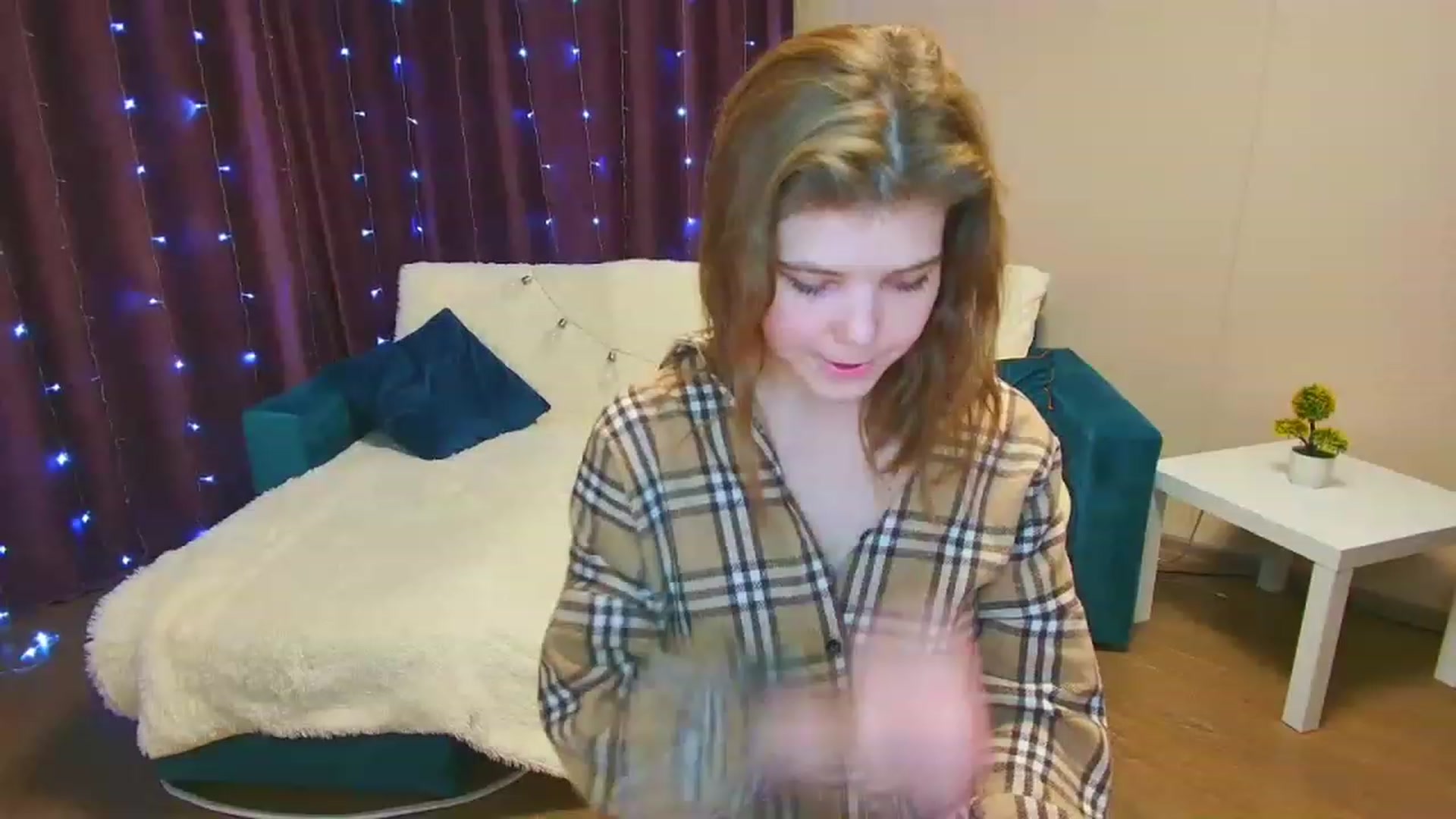 Gallery image thumbnail from EffyShy's myfreecams stream on, 01/20/2023, 18:57 image 8 of 20