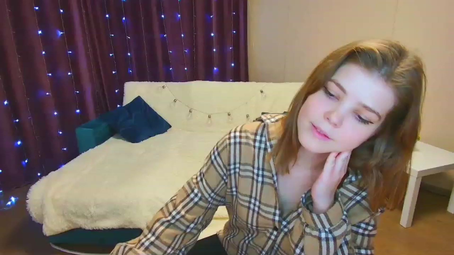 Gallery image thumbnail from EffyShy's myfreecams stream on, 01/20/2023, 18:57 image 14 of 20