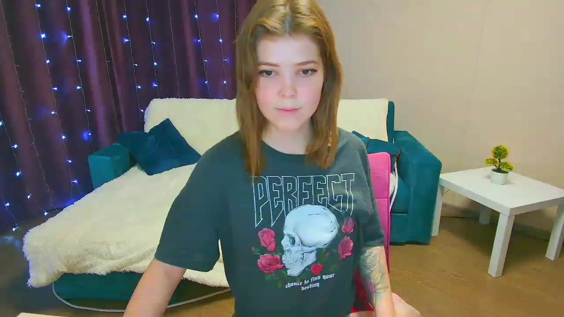 Gallery image thumbnail from EffyShy's myfreecams stream on, 01/22/2023, 18:13 image 10 of 20